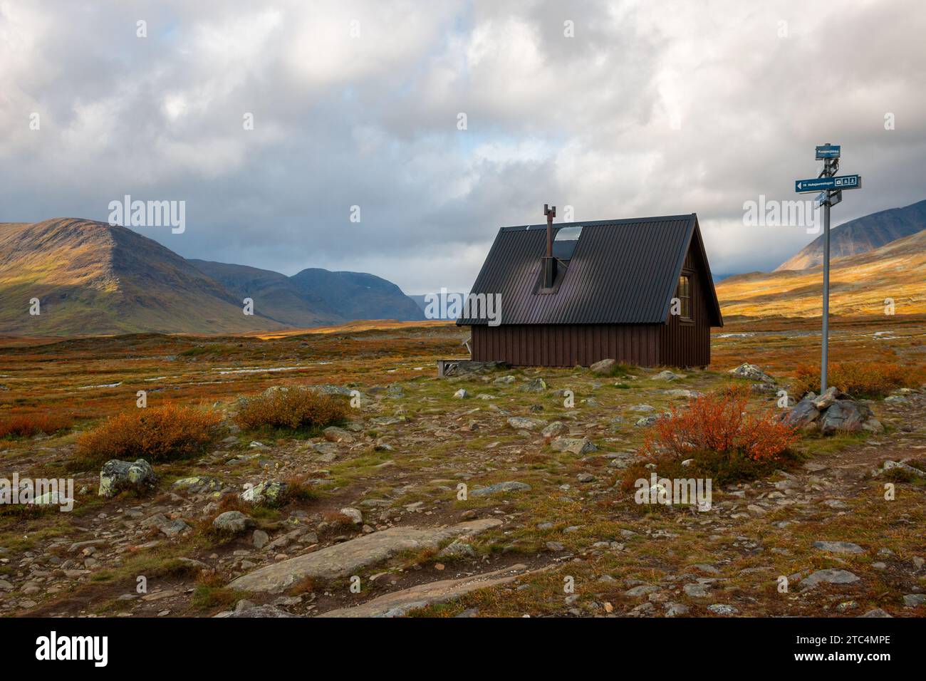 An emergency hut on Kungsleden hiking trail between Salka and Singi, September, Lapland, Sweden Stock Photo