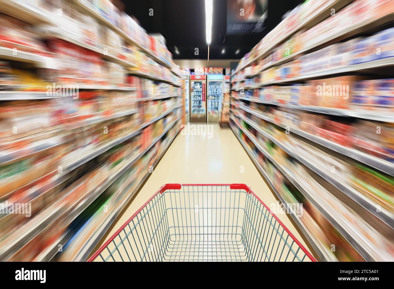 Empty supermarket aisle motion hi-res stock photography and images - Alamy