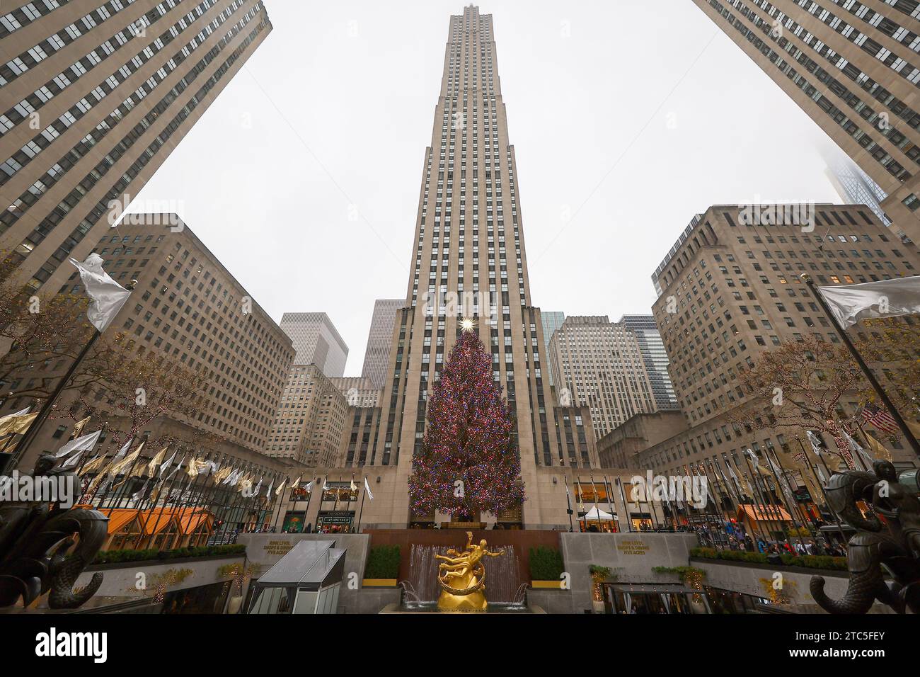 New York City, United States. 10th Dec, 2023. The Rockefeller Center