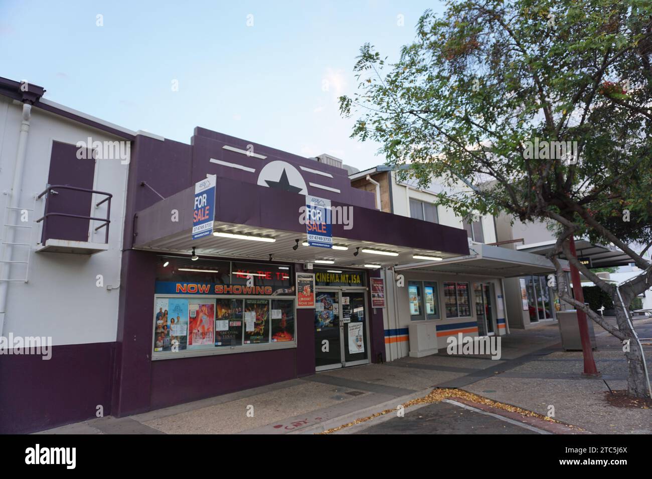 Cinema mt isa hires stock photography and images Alamy