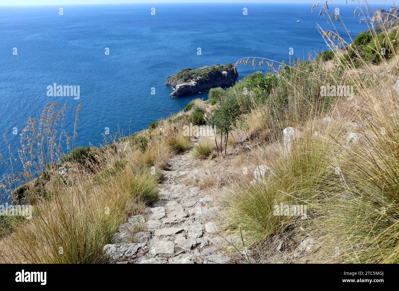 Torca - Scorcio di Isca dalla scala dei 700 gradini Stock Photo