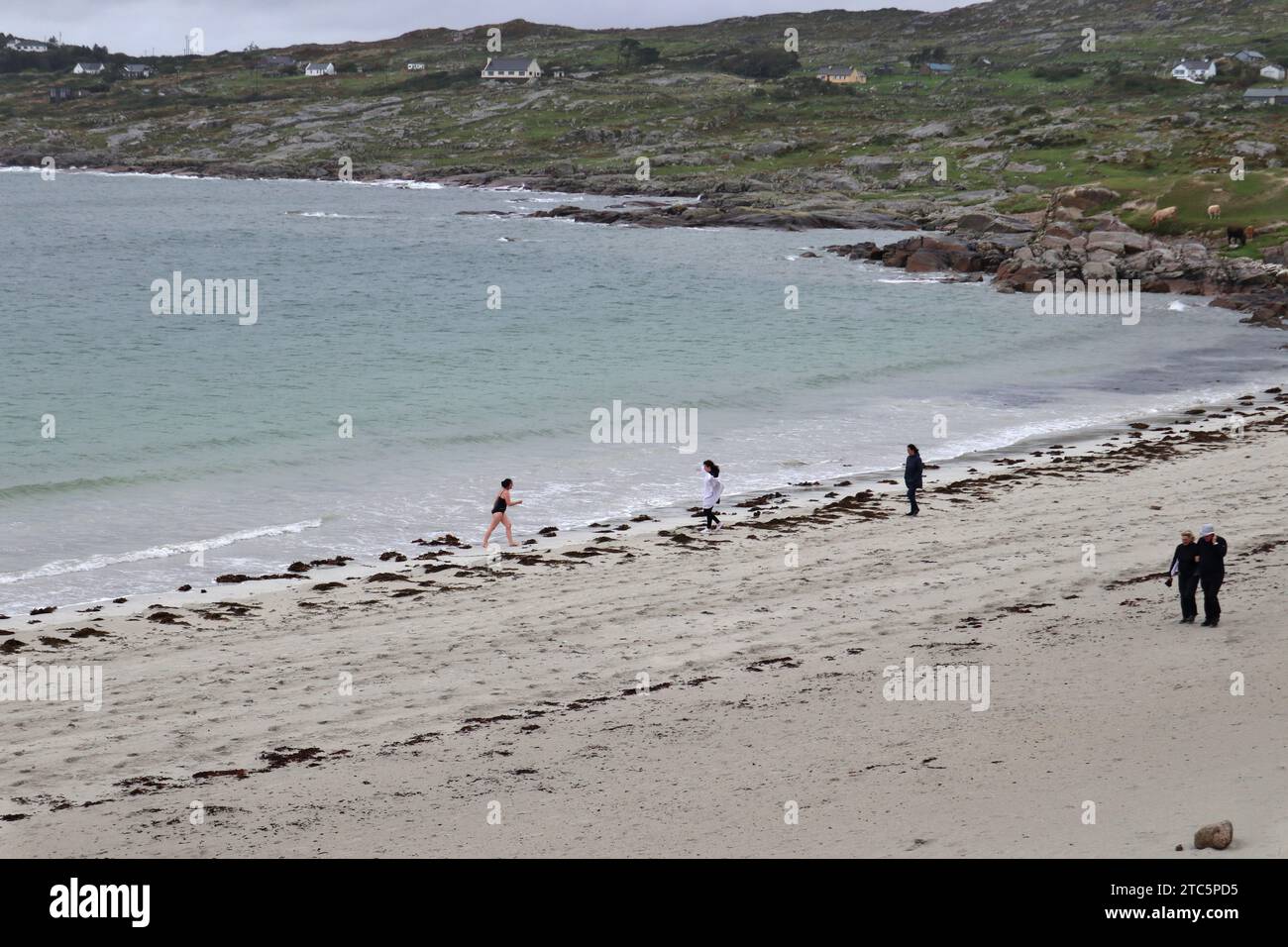 Pioggia sulla spiaggia hi-res stock photography and images - Alamy