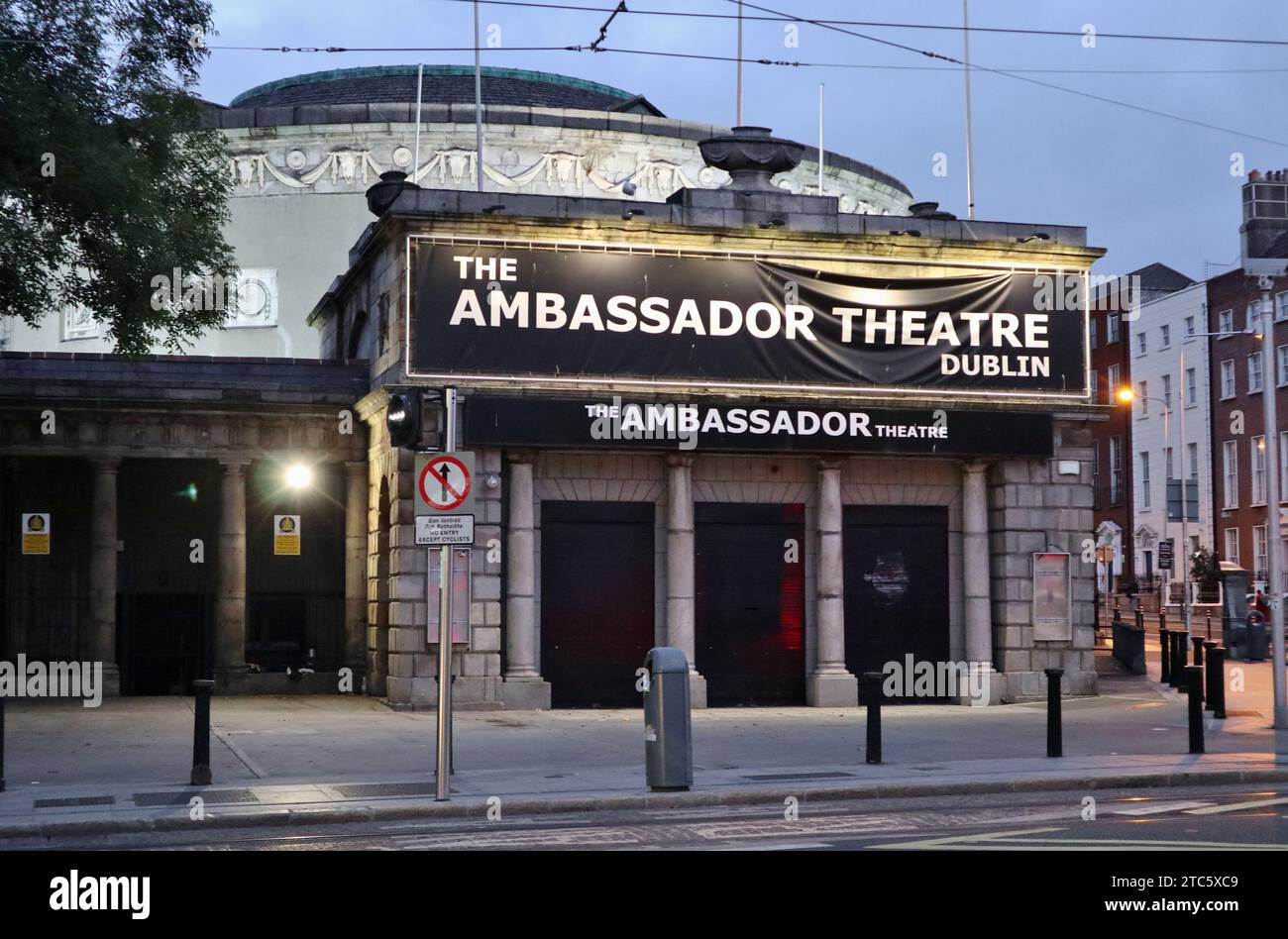 Ambassador Theatre Hi res Stock Photography And Images Alamy