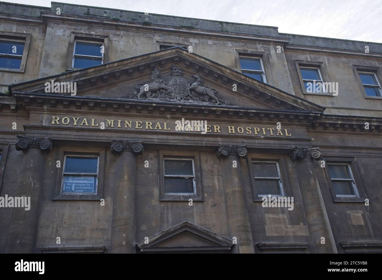 Royal Mineral Water Hospital in Bath. Deserted and neglected ready for redevelopment. Altterly used as Royal National Hospital for Rheumatic Diseases Stock Photo