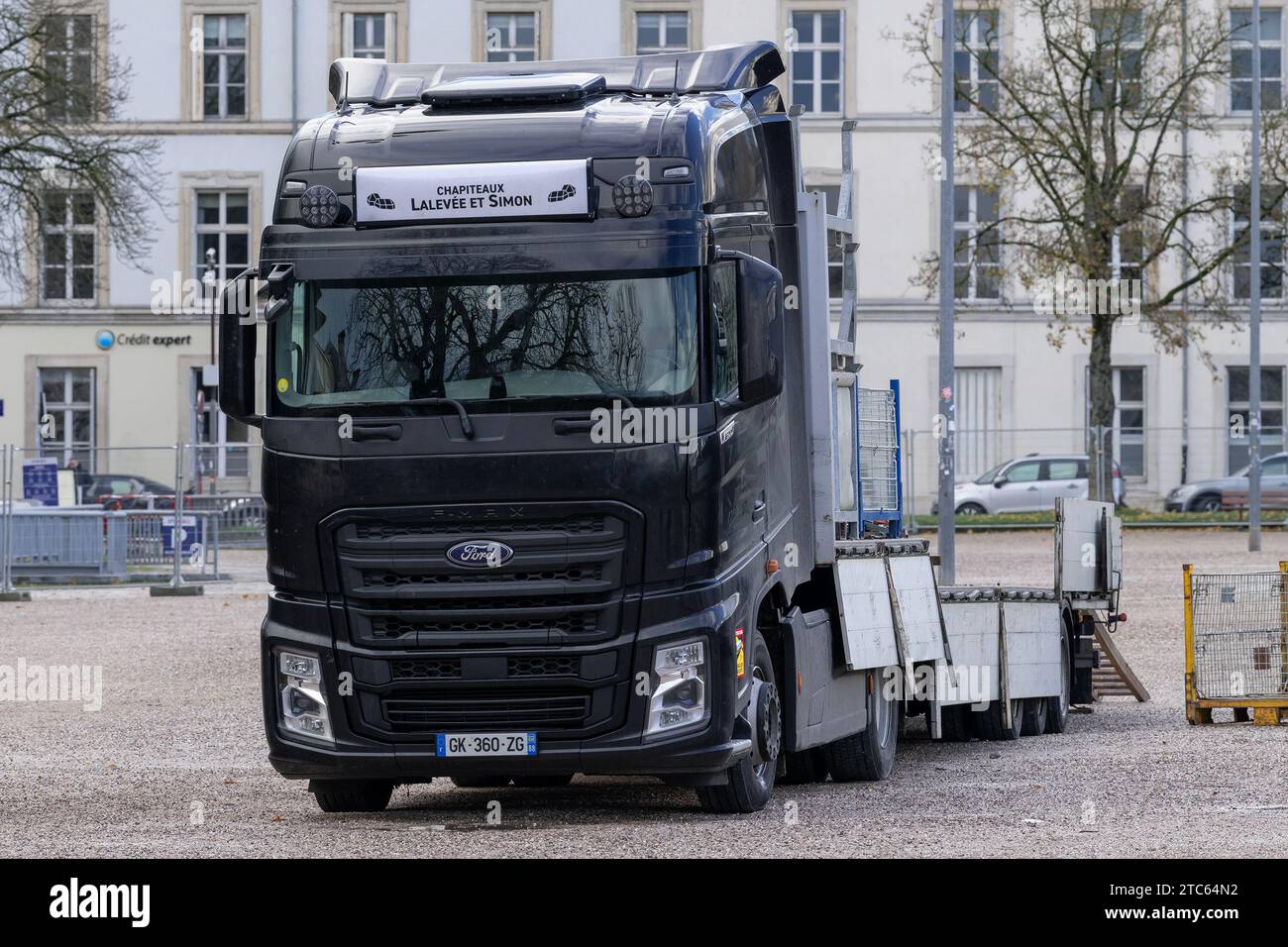 2025 Ford F-650 \u0026 F-750 Commercial Truck | Pricing, Photos, Specs \u0026 More |  Ford.com, image size:1300x956