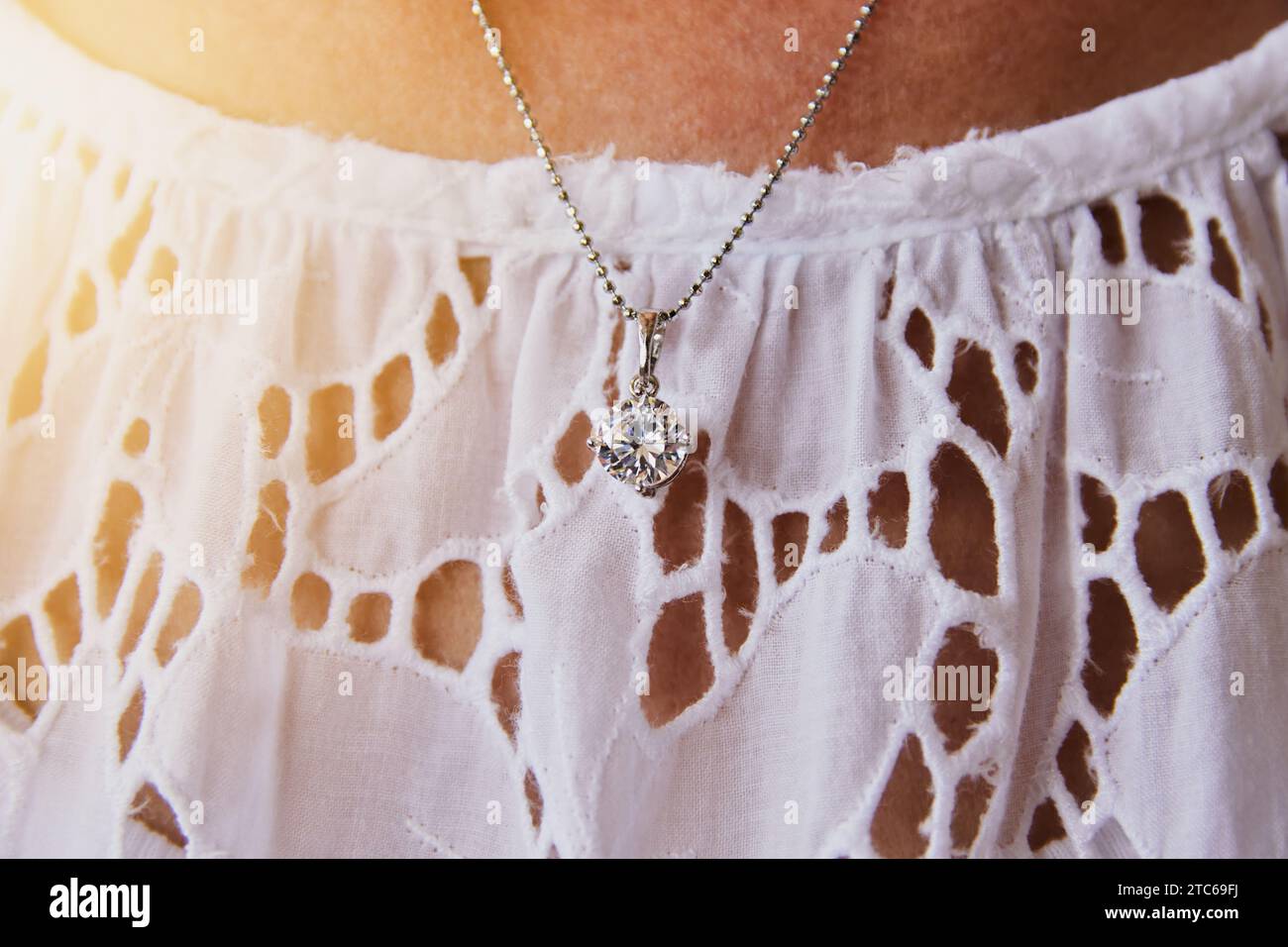 Couple wearing diamonds hi-res stock photography and images - Alamy