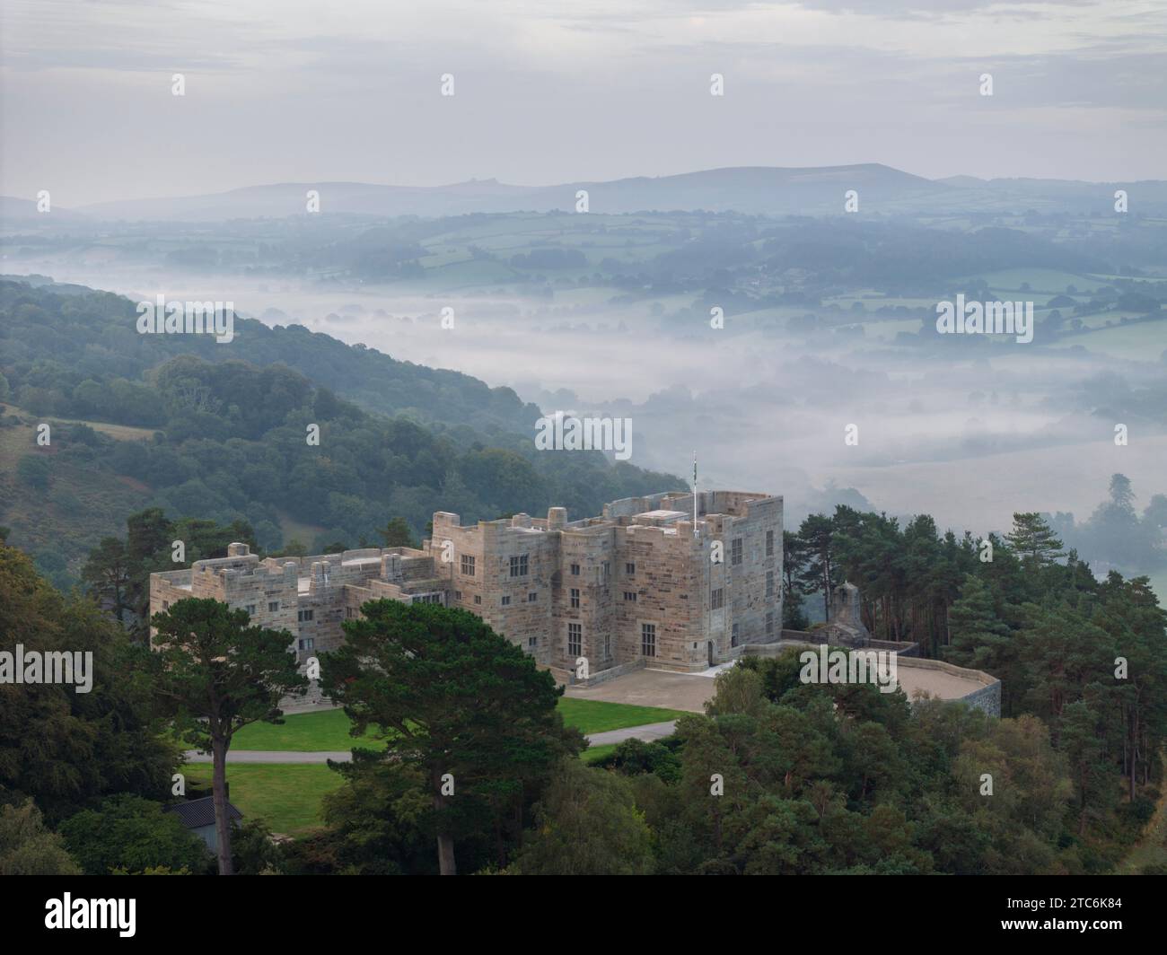 Castle Drogo on a misty autumn morning, Dartmoor, Devon, England.  Autumn (September) 2023. Stock Photo