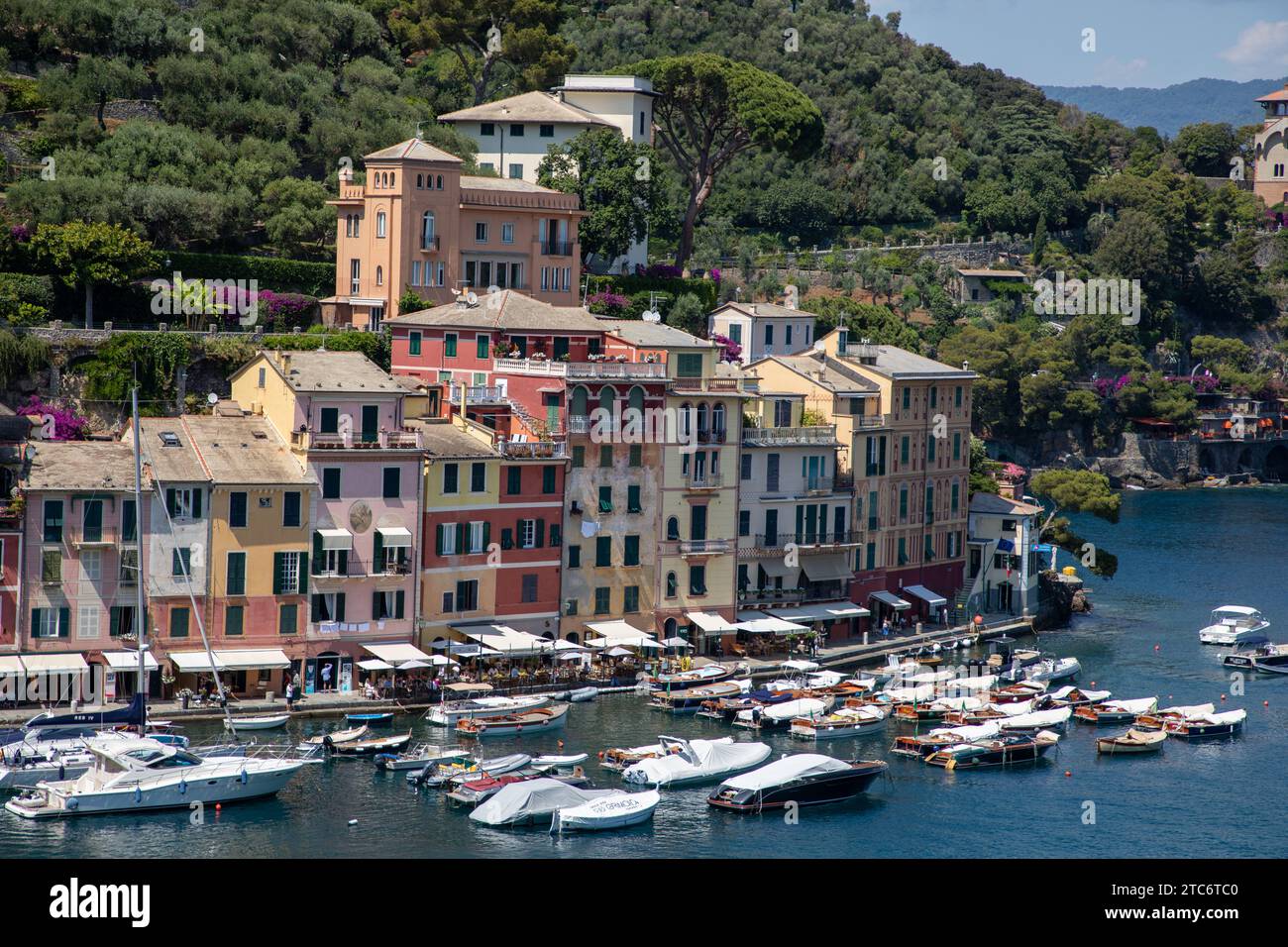 Portofino, Italy - 10 06 2023 : Colorful buildings harbour boats of ...