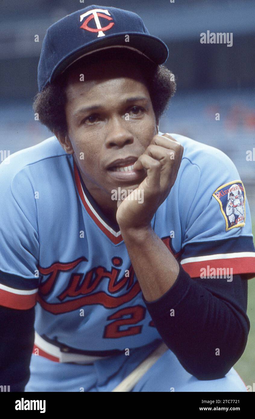 A posed portrait of Hall of Fame first baseman Rod Carew of the Minnesota Twins. At Yankee stadium in 1982. Stock Photo