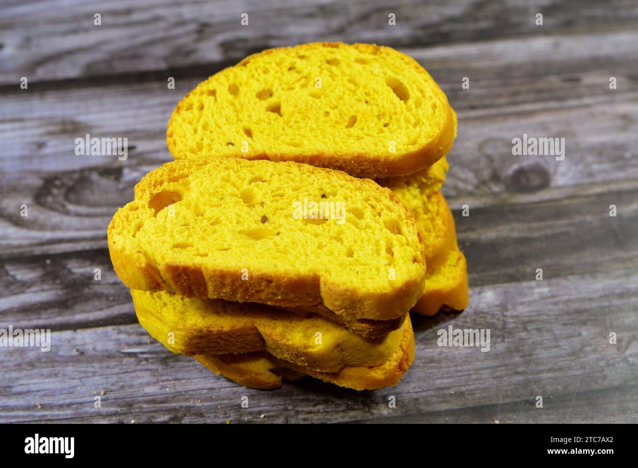 Egyptian Fayesh rusks, high puffy crunchy dried bread, crackers, People often have Fayesh along