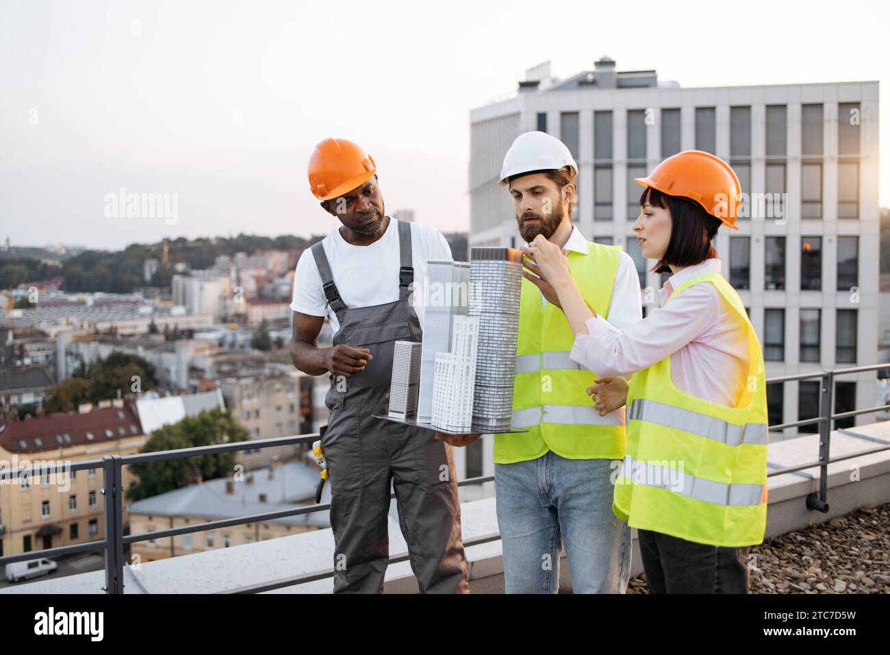 Multiracial project managers group hi-res stock photography and images ...