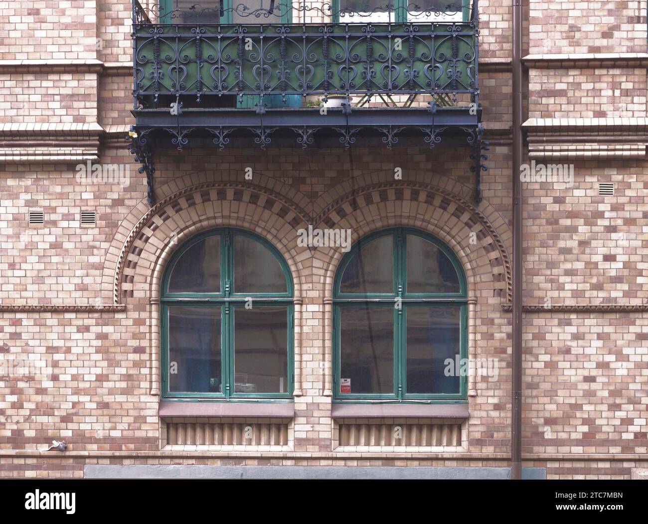 Revolutionize Your Apartment with These Industrial Style Tips