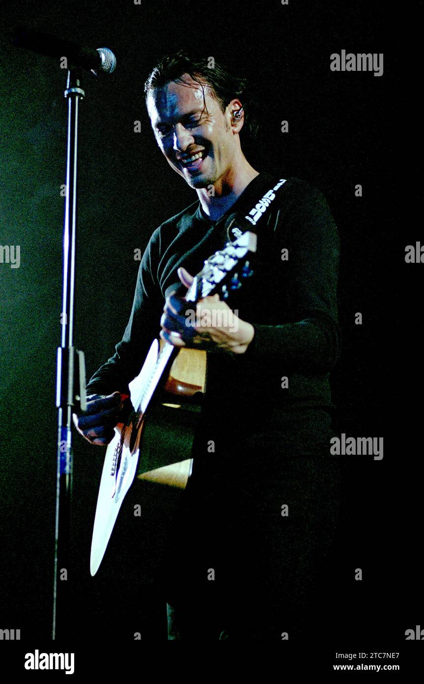 Milan Italy 1999-05-22 : Biagio Antonacci, Italian singer, during live concert at the Vigorelli Stock Photo