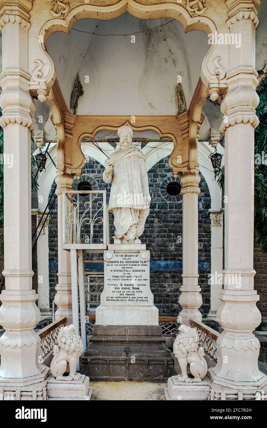 01 19 2007 Vintage Lokmanya Tilak Statue at-Old Manadai Reay's Market an Gothic style. Style Architecture  Now Mahatma Phule Mandai Pune. Maharashtra. Stock Photo