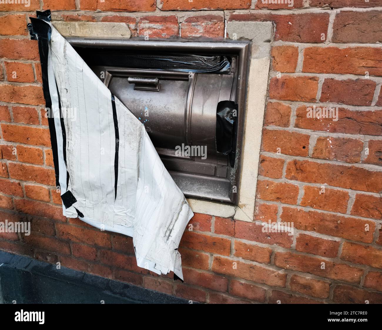 Safe deposit box hires stock photography and images Alamy