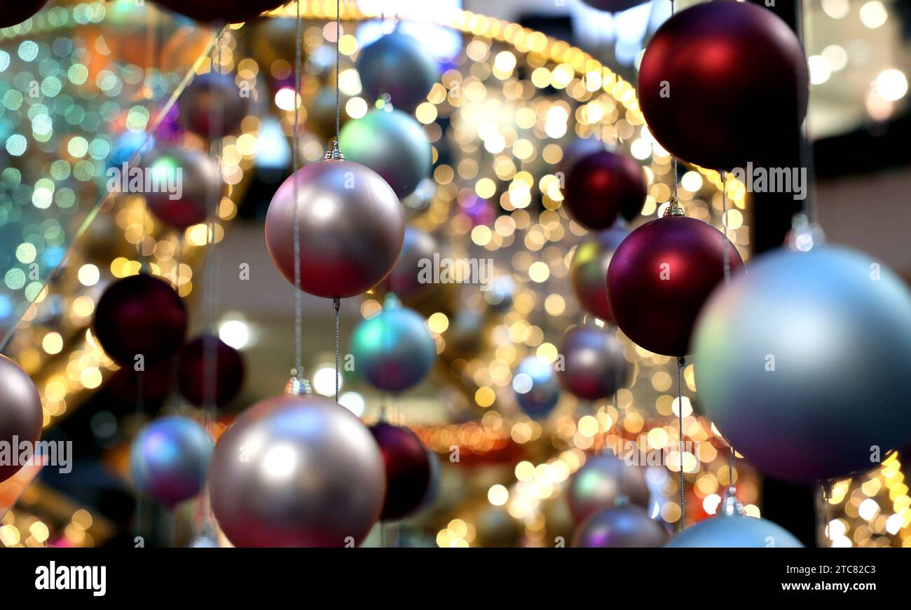 RECORD DATE NOT STATED Berlin Deutschland. Weihnachtskugeln