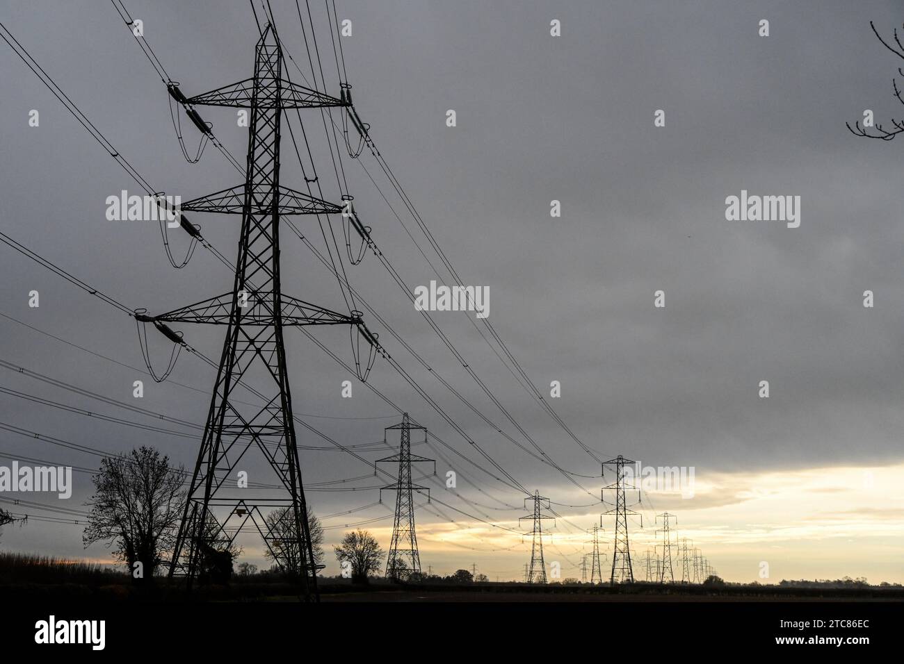 Transmission towers, Electric Pylons, electricity supply, lattice tower