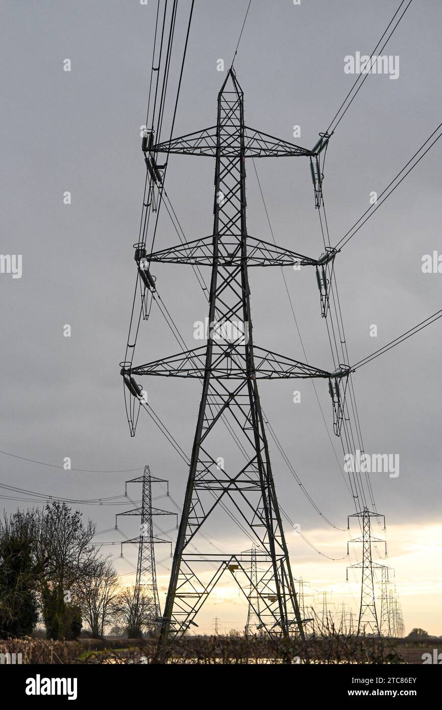 Transmission towers, Electric Pylons, electricity supply, lattice tower, support electric cables