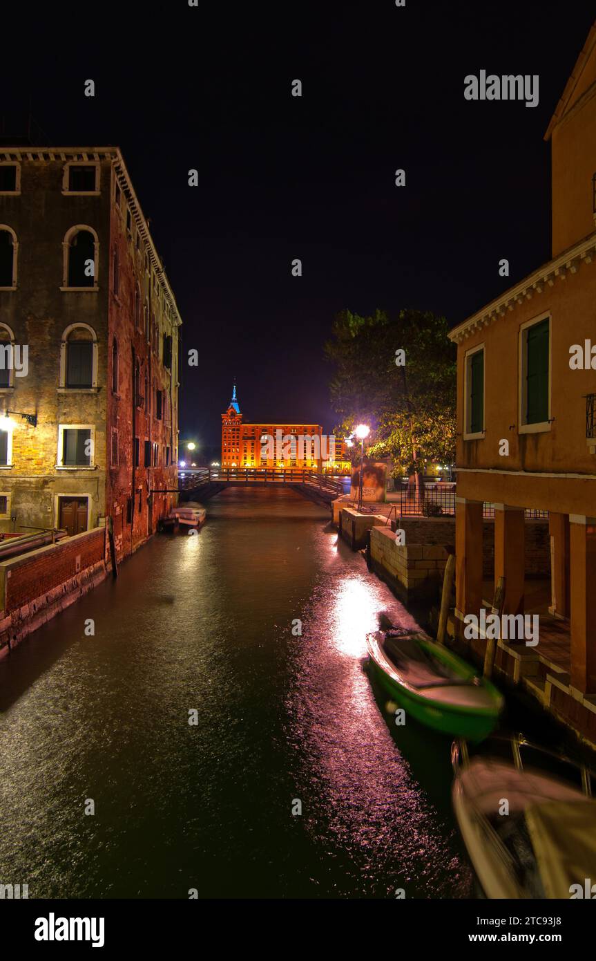 Unusual view in venice hi-res stock photography and images - Alamy