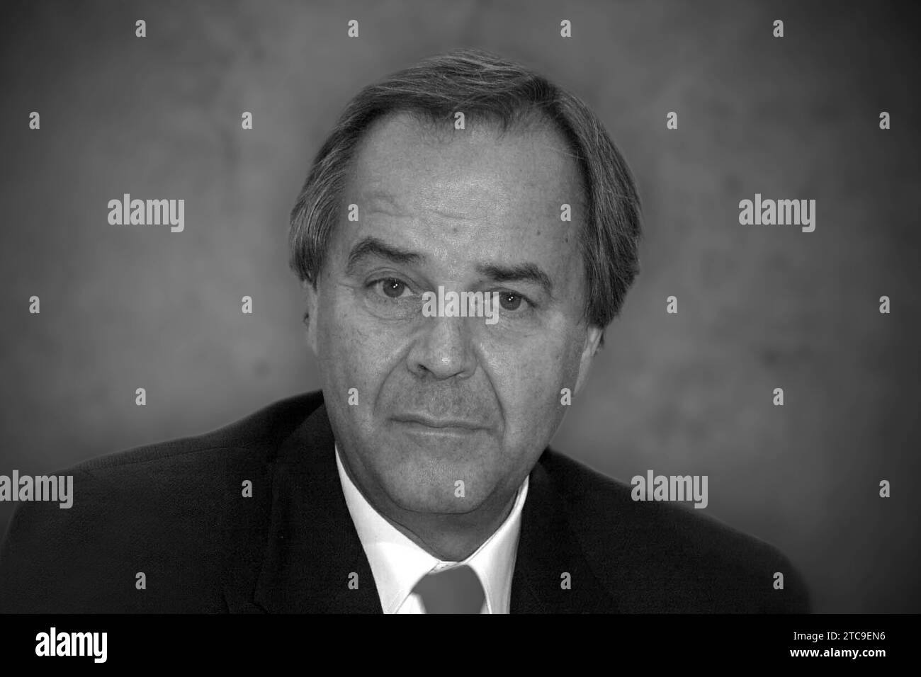 FOTOMONTAGE Ehemailiger ZDF Intendant Prof. Dr. Dieter STOLTE im Alter