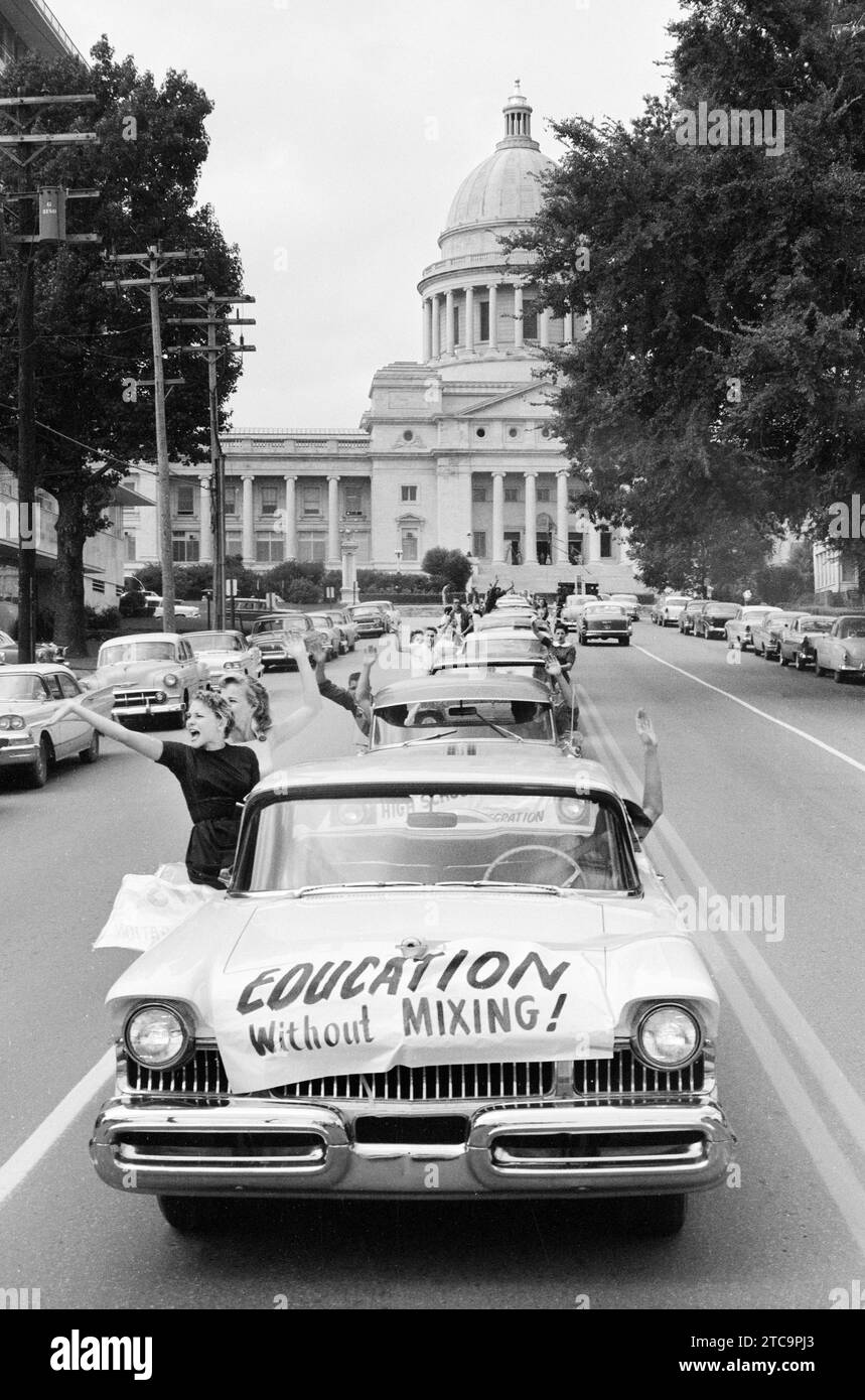 Central High School students in cars, demonstrating against school integration, car has banner reading 'Education without mixing,', state capitol building in background,  Little Rock, Arkansas, USA, Thomas J. O'Halloran, U.S. News & World Report Magazine Photograph Collection, September 1958 Stock Photo