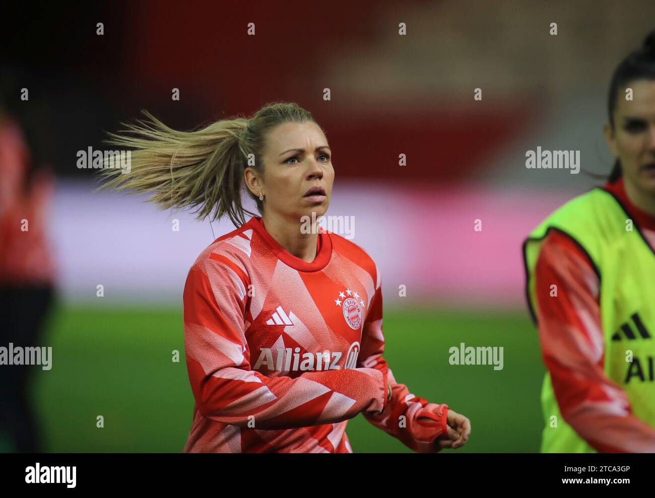 Linda dallmann deutschland kopf hi-res stock photography and images - Alamy