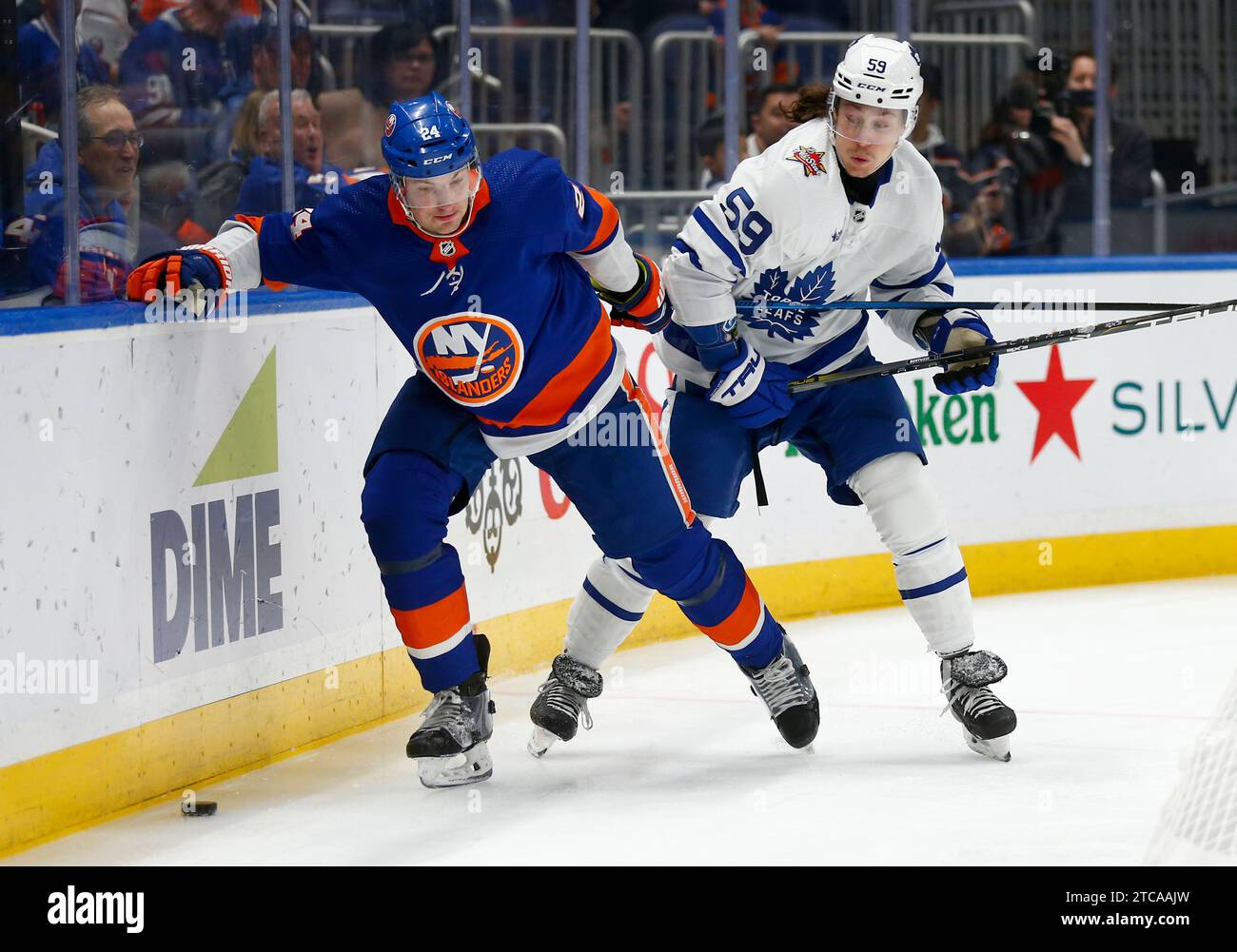 New York Islanders defenseman Scott Mayfield and Toronto Maple Leafs ...