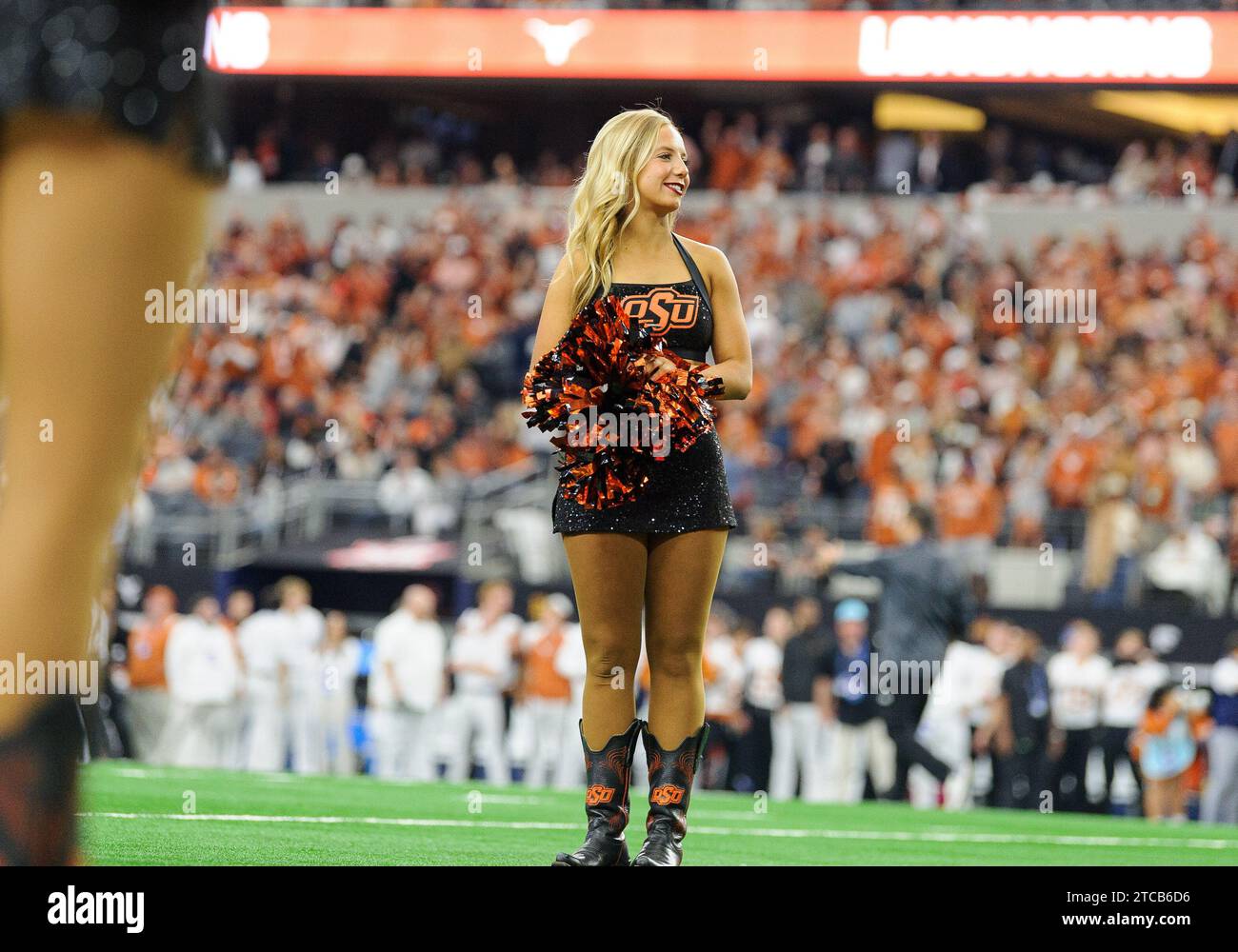 Arlington, Texas, USA. 2nd Dec, 2023. Oklahoma State Cowboys ...