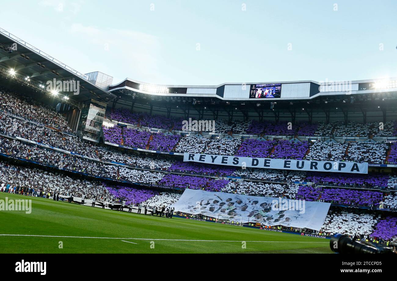 Madrid. April 23, 2014. Corner during the Champions League match between Real Madrid and Bayern Munich. Oscar image from the Archdc well. Credit: Album / Archivo ABC / Oscar del Pozo Stock Photo