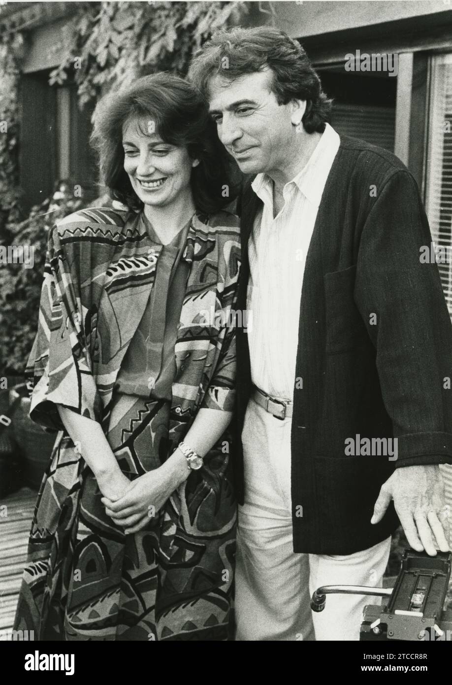 05/20/1986. José Luis Perales with his wife. Credit: Album / Archivo ABC / Luis Ramírez Stock Photo
