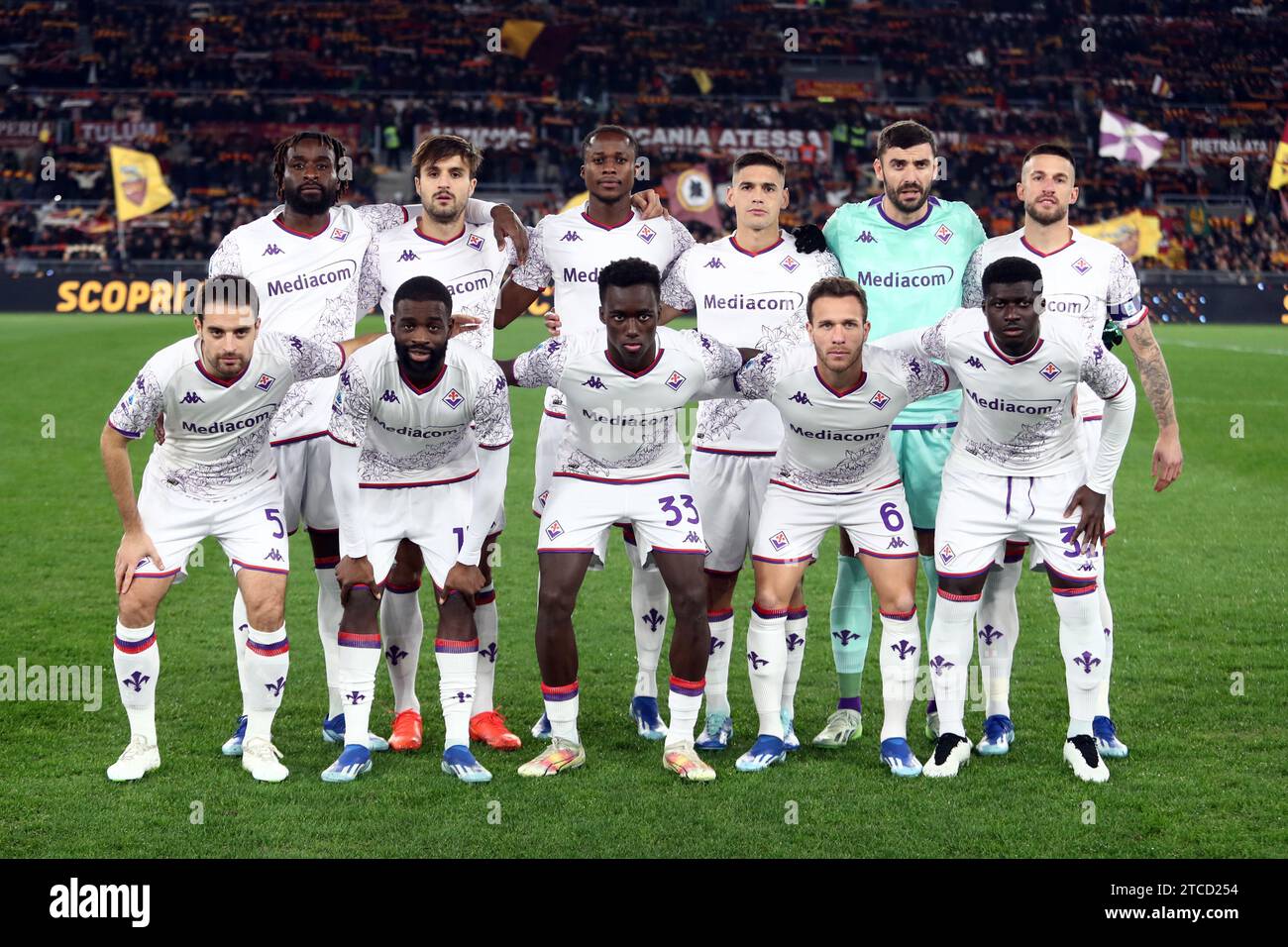 Rome, Italy. 12th Dec, 2023. Rome, Italy 10.12.2023: Fiorentina team photo before the Italy Serie A TIM 2023-2024 football match day 15, between AS ROMA vs AFC FIORENTINA at Olympic Stadium in Rome. Credit: Independent Photo Agency/Alamy Live News Stock Photo