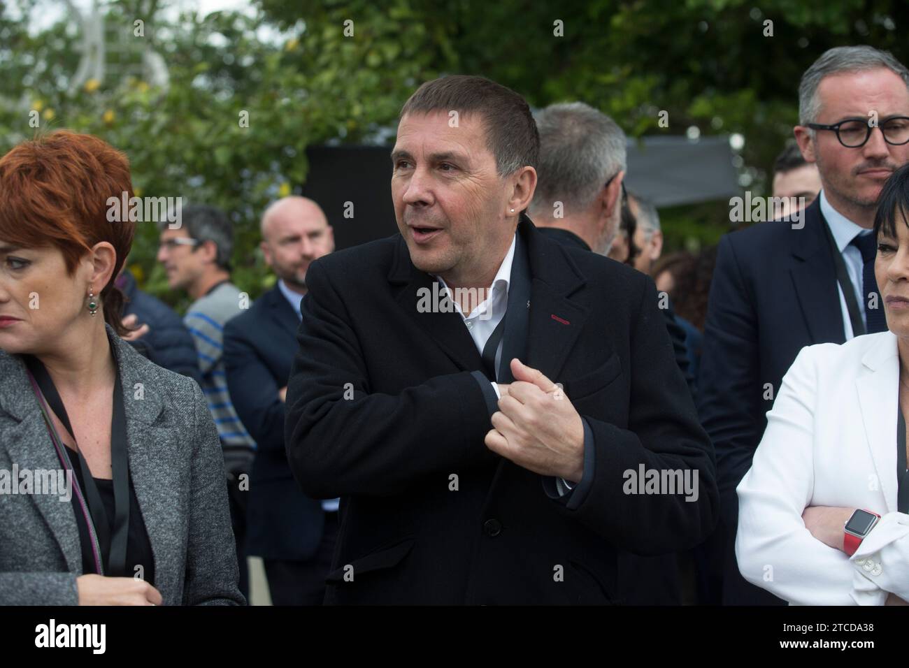 Cambo-les-Bains (France), 05/04/2018. International meeting to advance the resolution of the conflict in the Basque Country with the presence of international guests. Cuauhtémoc Cardenas, head of Government of the Federal District; Irati Agorria; Michel Camdessus, managing director of the International Monetary Bank; Jonathan Powell, British Prime Minister's Chief of Staff; Anais Funosas; Bertie Ahern, head of the government of the Republic of Ireland, and Gerry Adams, president of Sinn Fein, with the presence of other figures such as Arnaldo Otegi, Andoni Ortuzar, Brian Currin, Jean René Etch Stock Photo