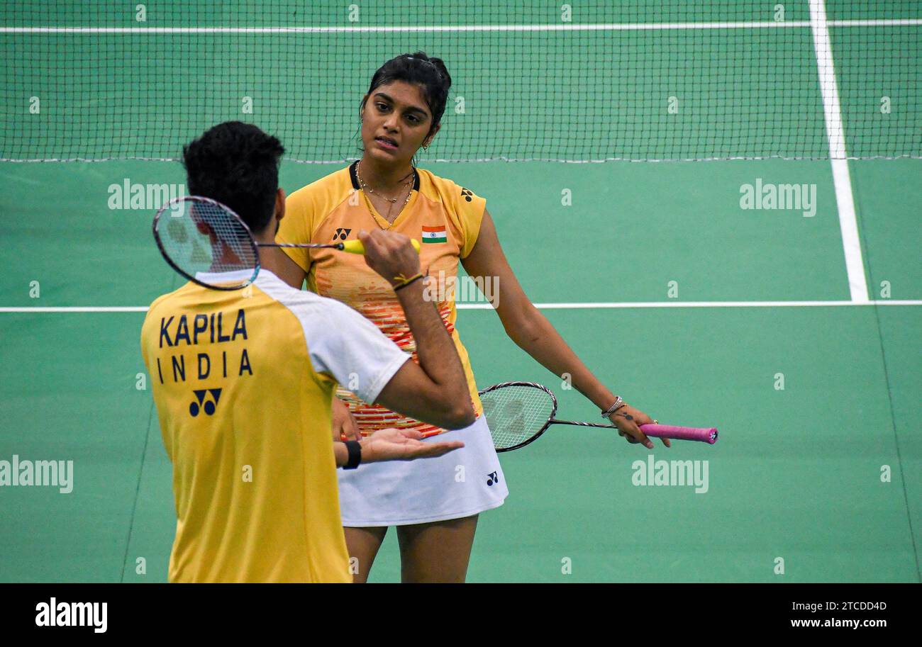 Dhruv Kapila and Tanisha Crasto of India compete against Terry Hee Yong ...