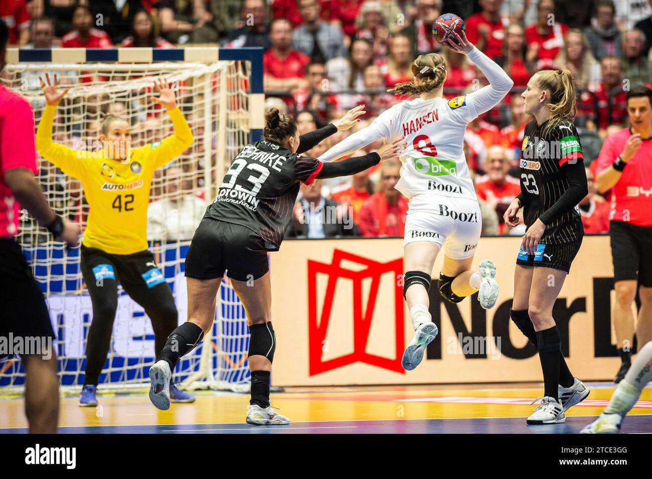 Herning, Denmark. 11th Dec, 2023. Anne Mette Hansen (8) of Denmark and