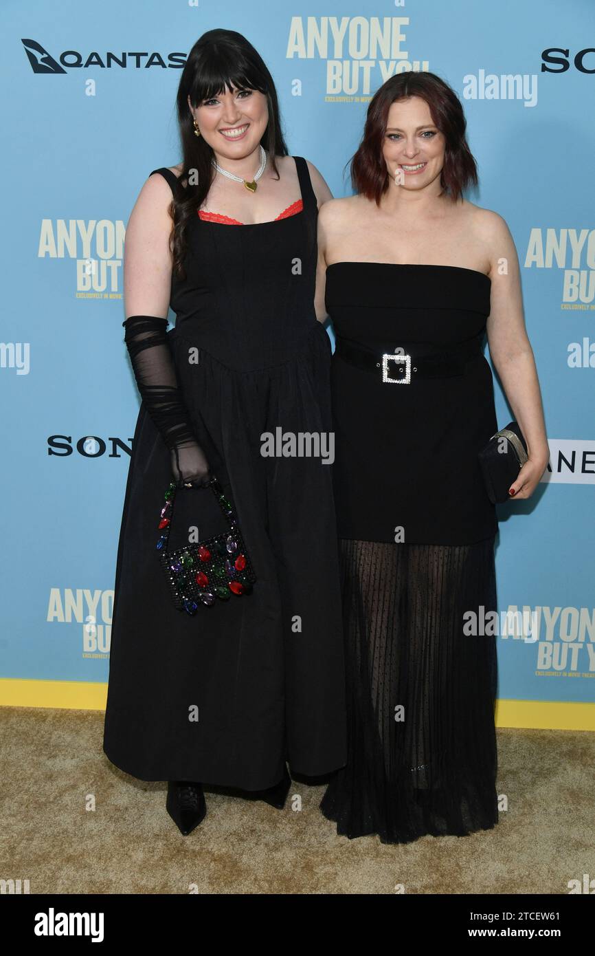 Photo by: NDZ/STAR MAX/IPx 2023 12/11/23 Ilana Wolpert and Rachel 