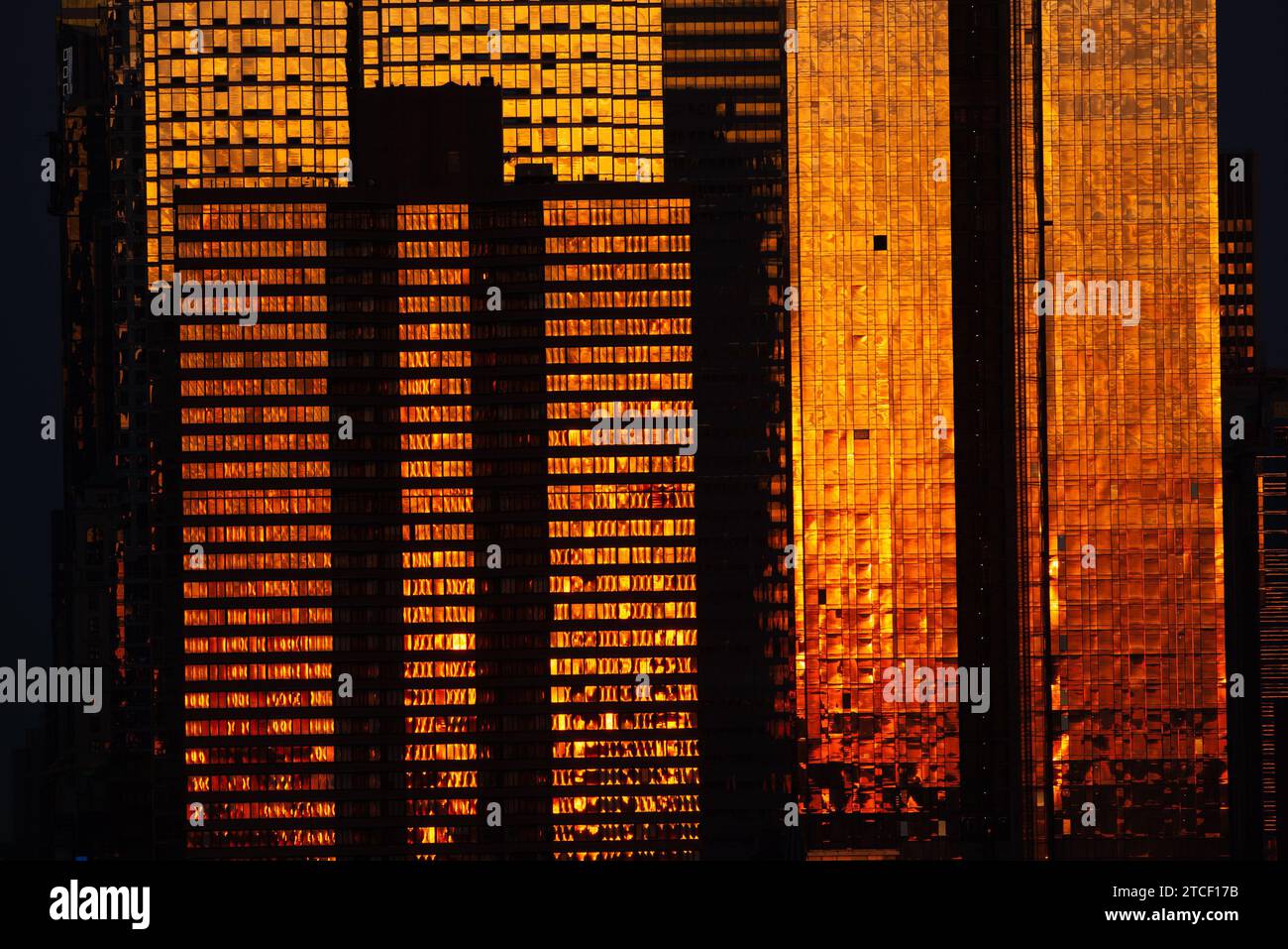 42nd street NYC skyline USA Stock Photo Alamy