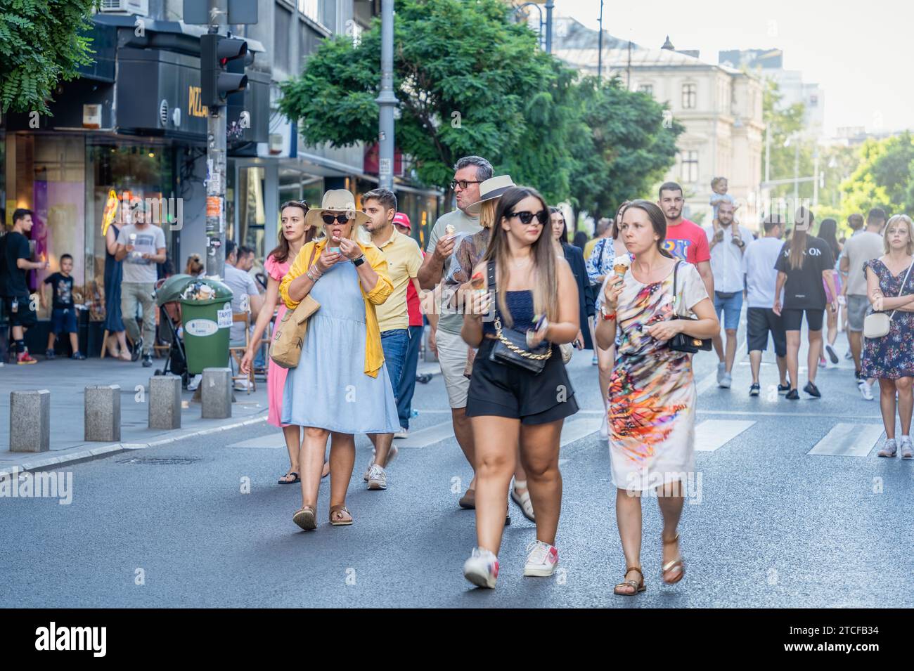 17 couples hi-res stock photography and images - Alamy
