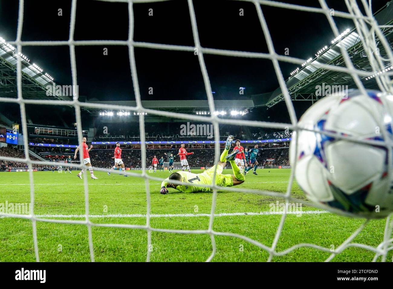 Eindhoven, Netherlands. 12th Dec, 2023. EINDHOVEN, NETHERLANDS - DECEMBER 12: Eddie Nketiah of Arsenal scores the 0-1 during the UEFA Champions League Group B match between PSV and Arsenal at the Phillips Stadion on December 12, 2023 in Eindhoven, Netherlands. (Photo by Broer van den Boom/Orange Pictures) Credit: Orange Pics BV/Alamy Live News Stock Photo