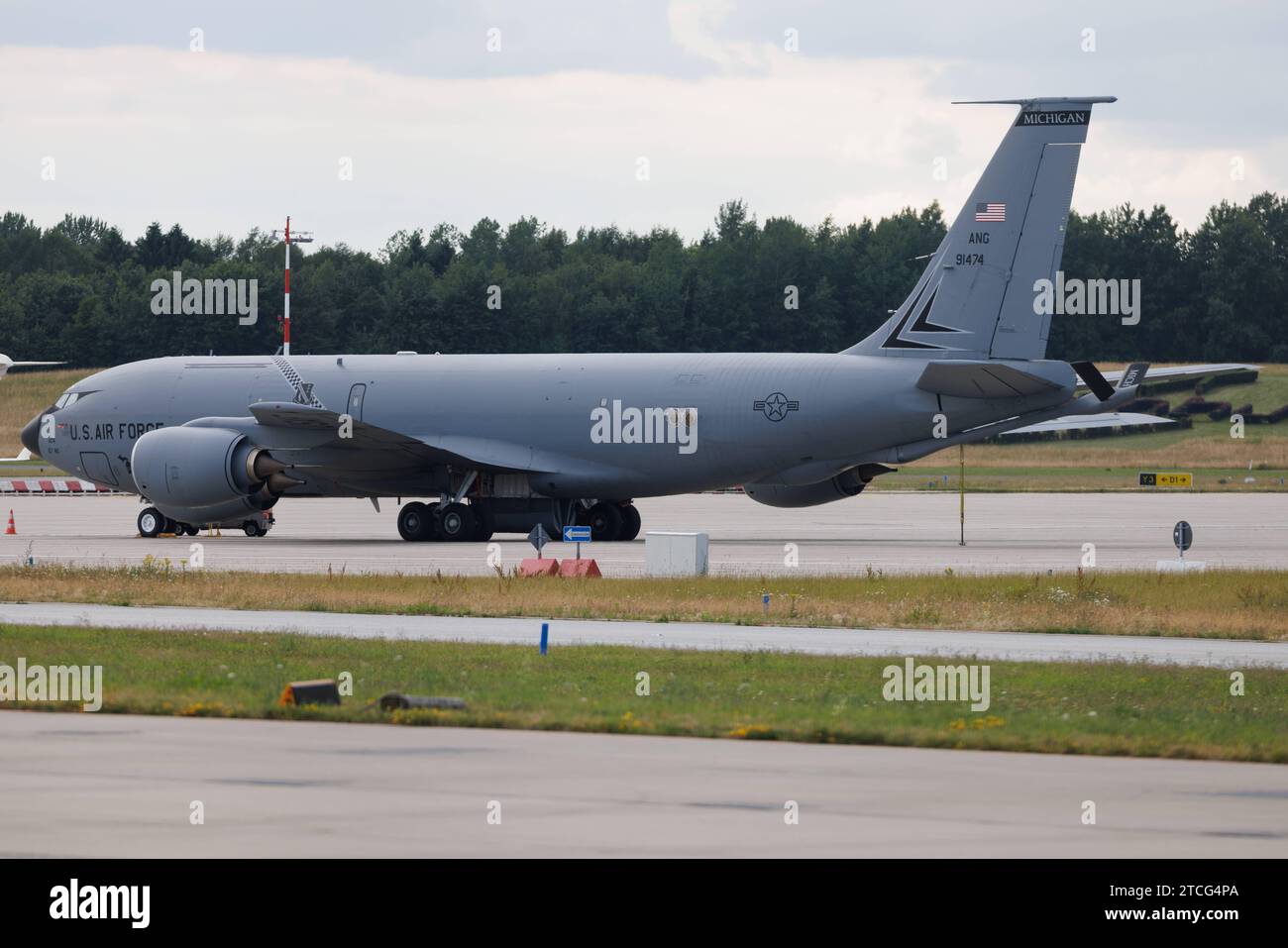 Us air force usaf hi-res stock photography and images - Alamy