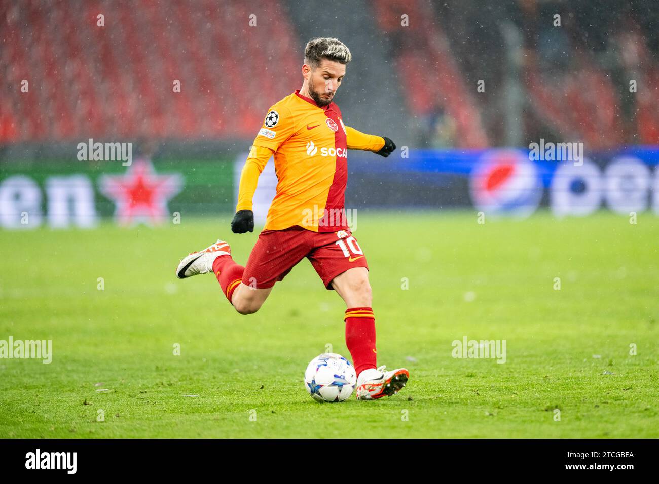 Copenhagen, Denmark. 12th Dec, 2023. Dries Mertens (10) of Galatasaray seen during the UEFA Champions League match between FC Copenhagen and Galatasaray at Parken in Copenhagen. (Photo Credit: Gonzales Photo/Alamy Live News Stock Photo