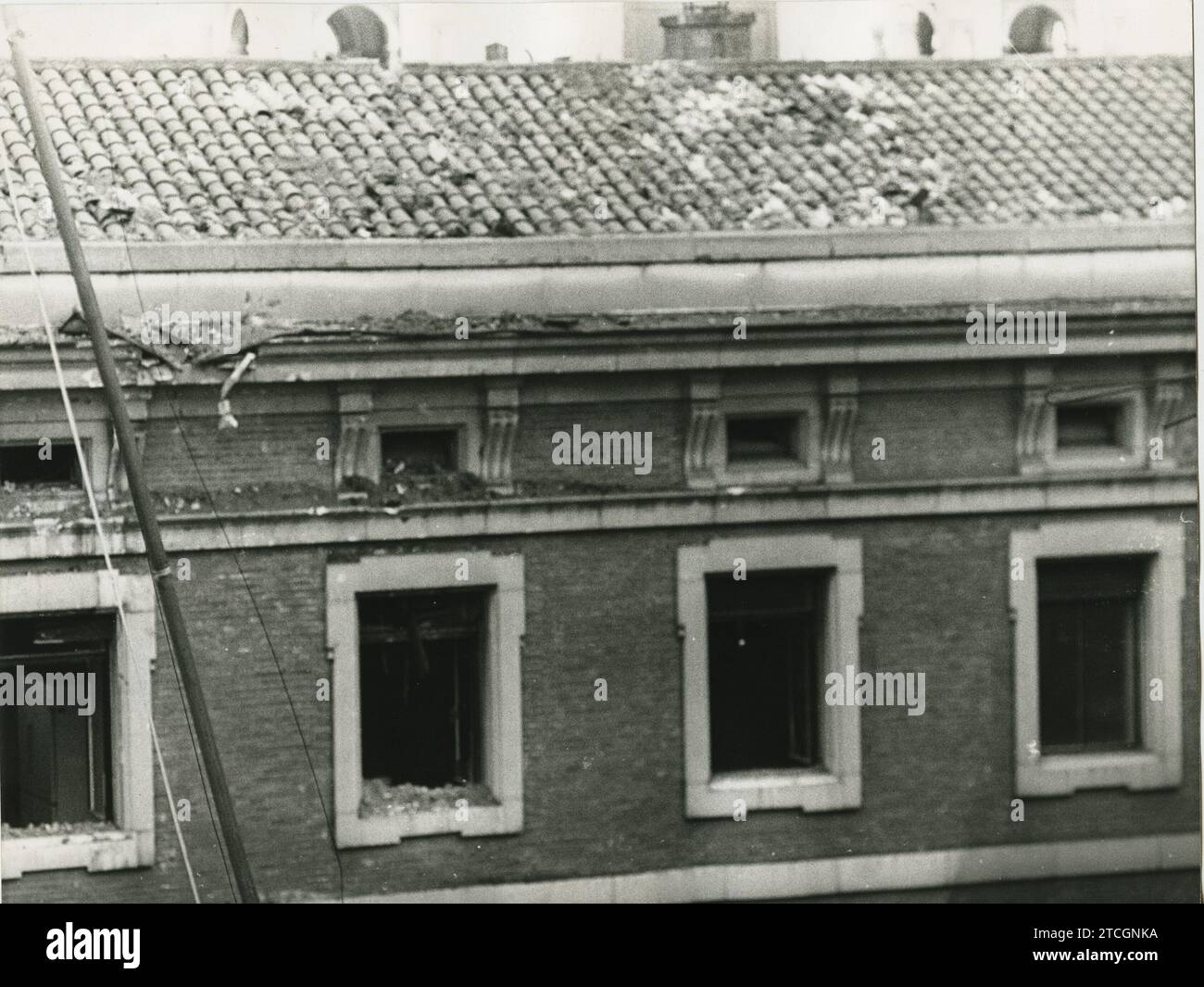 Madrid. 12/20/1973. Carrero Blanco attack. Roof of the building where Carrero Blanco's car passed. Credit: Album / Archivo ABC / Ángel Carchenilla Stock Photo
