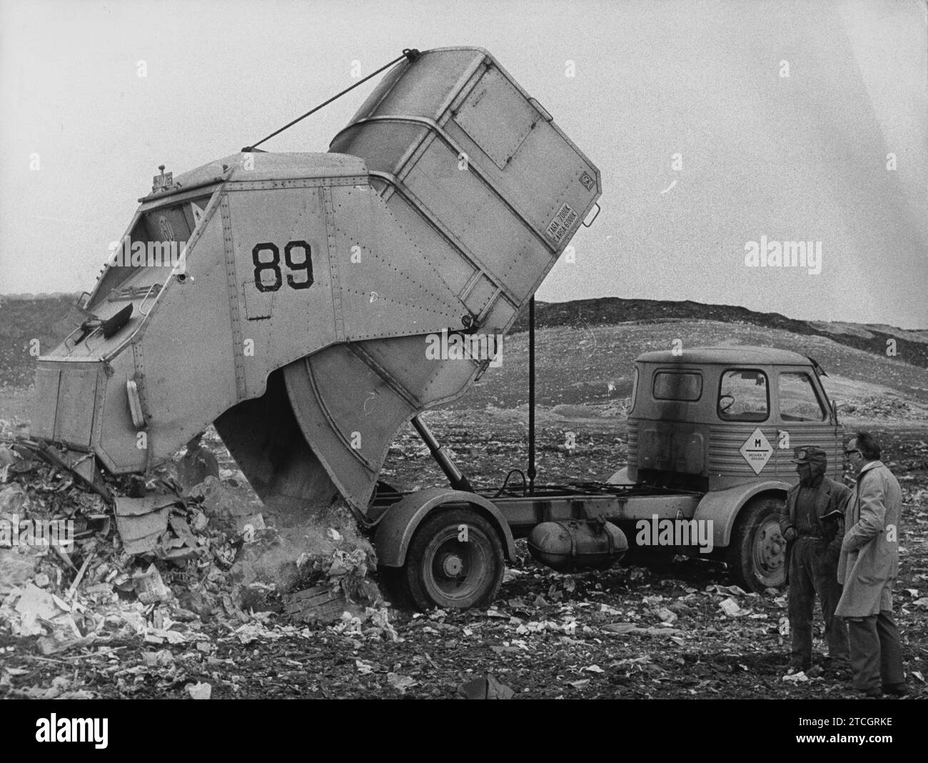 05 04 1971 Black and White Stock Photos & Images Alamy