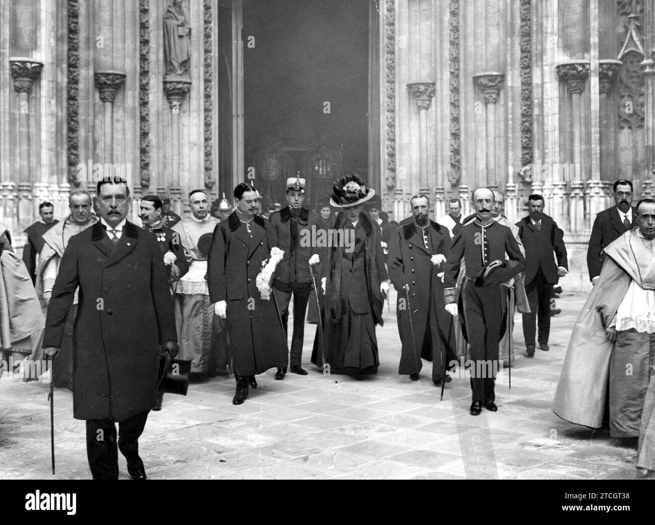 03 03 1908 Ss Mm The Kings Leaving Their Visit To The Cathedral The 03 03 1908 ss mm the kings leaving their visit to the cathedral the