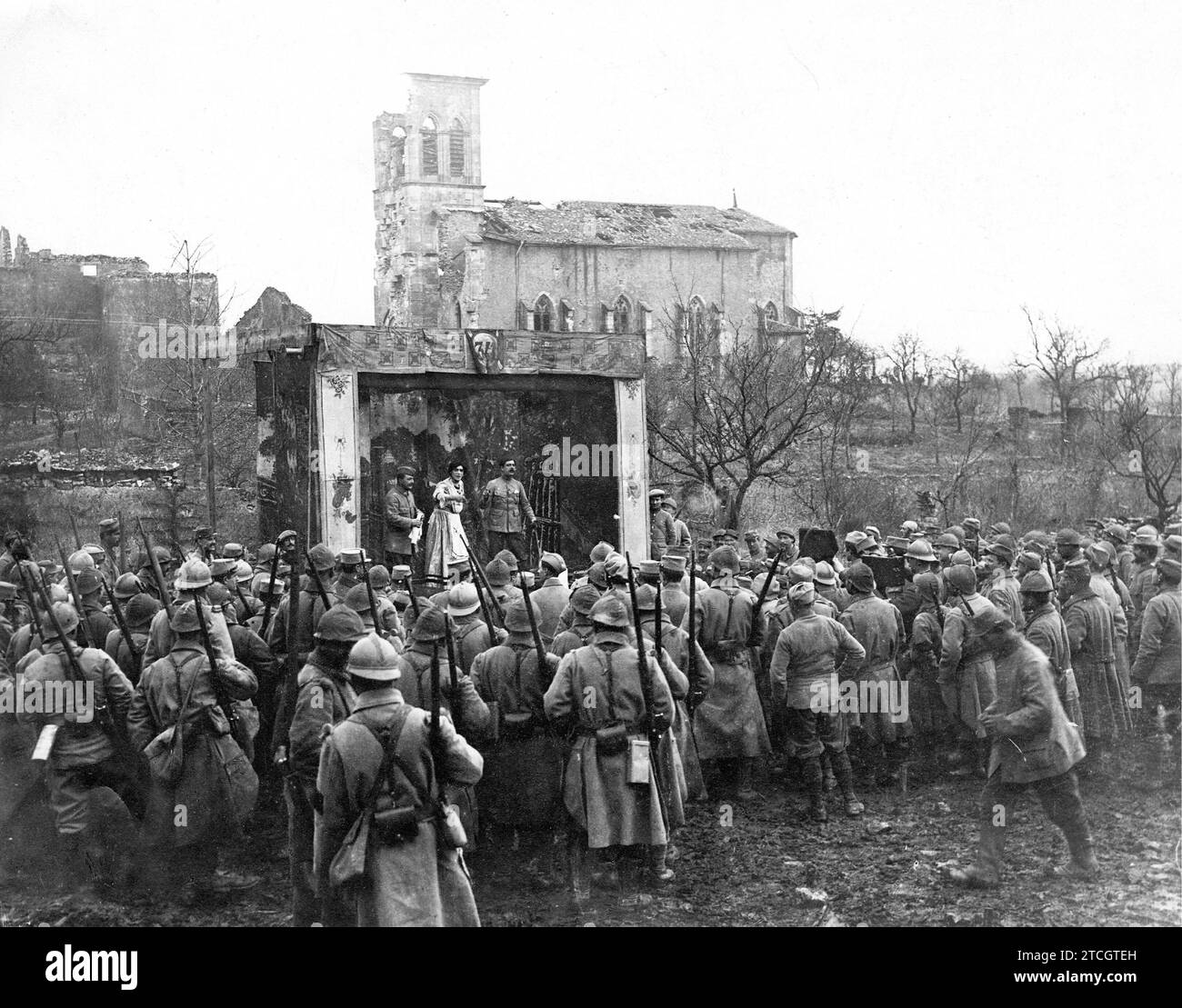 Verdun (France), June 1916. Openair theater, improvised by French