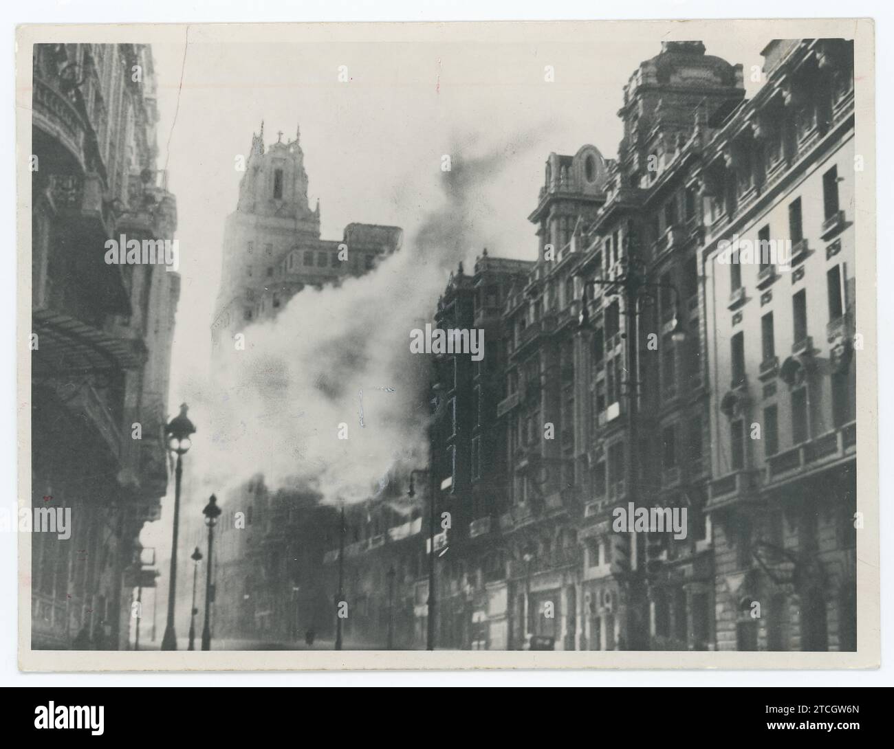the-bombing-of-madrid-1936-hi-res-stock-photography-and-images-alamy