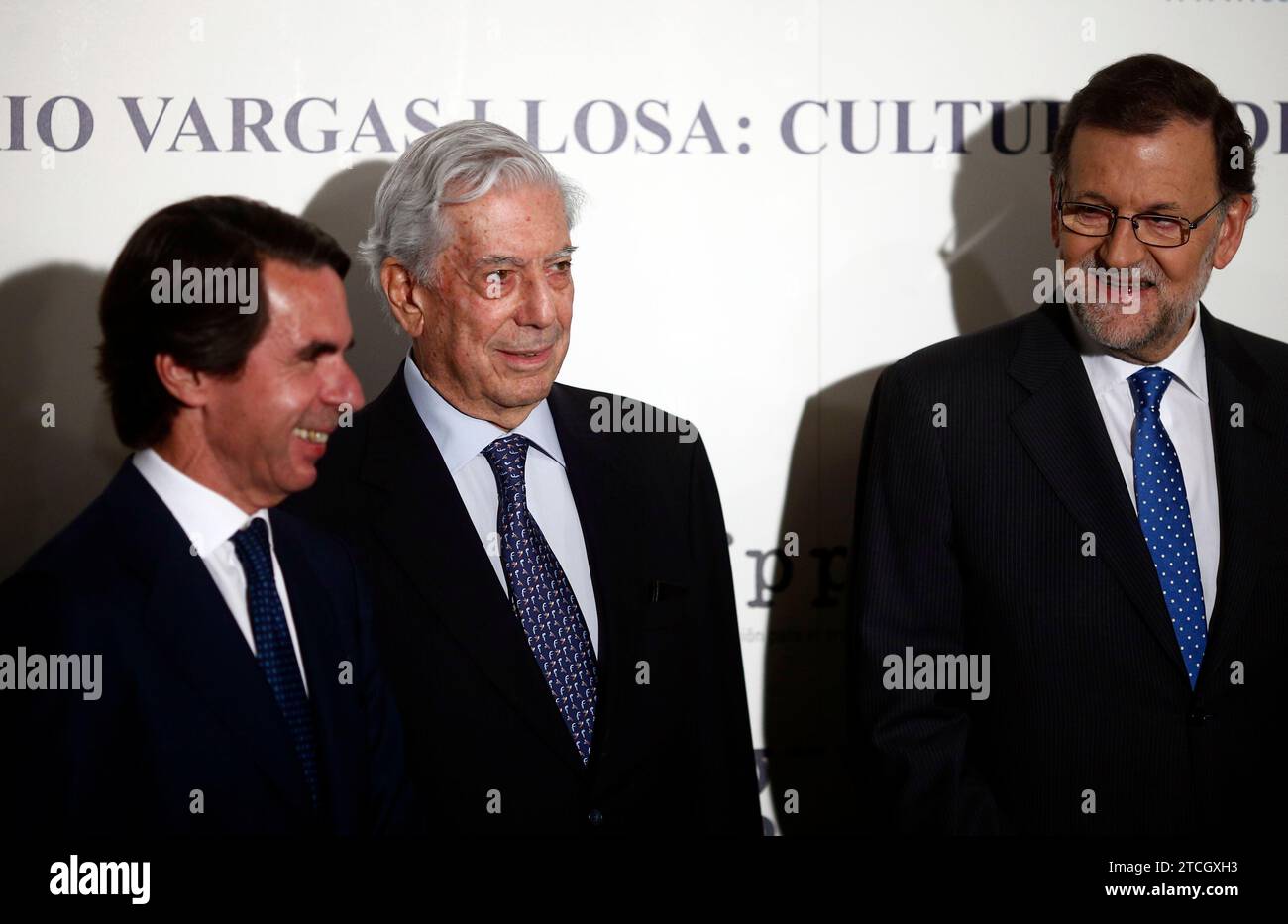 Madrid, 03/29/2016. Tribute event to Mario Vargas Llosa with the assistance of the acting President of the Government Mariano Rajoy, the former presidents José María Aznar and Felipe González, among others. Photo: Oscar del Pozo ARCHDC. Credit: Album / Archivo ABC / Oscar del Pozo Stock Photo
