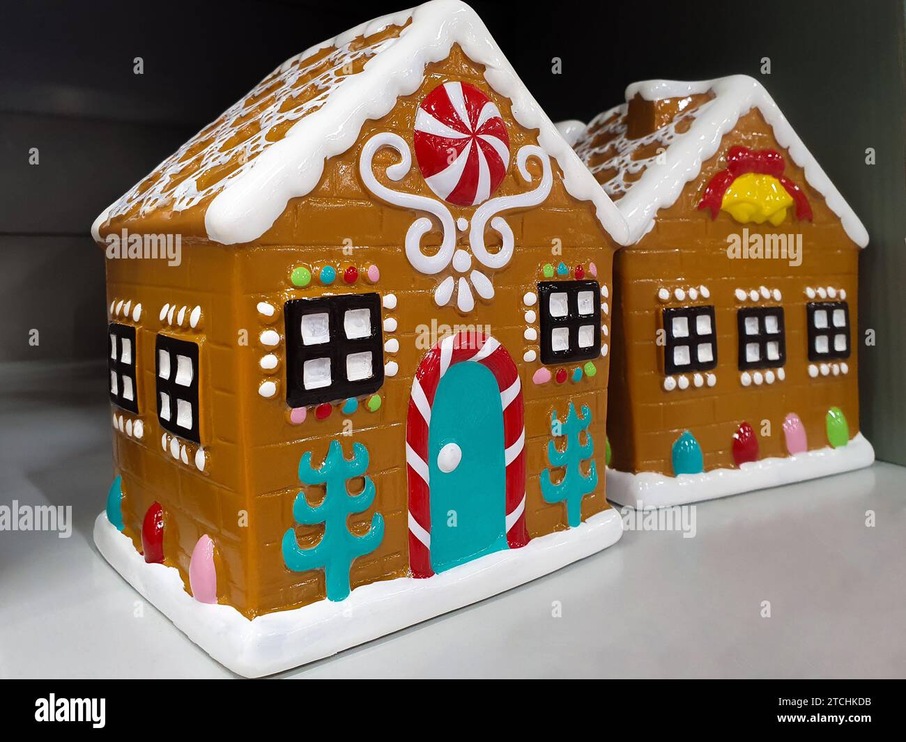 Gingerbread facade hi-res stock photography and images - Alamy
