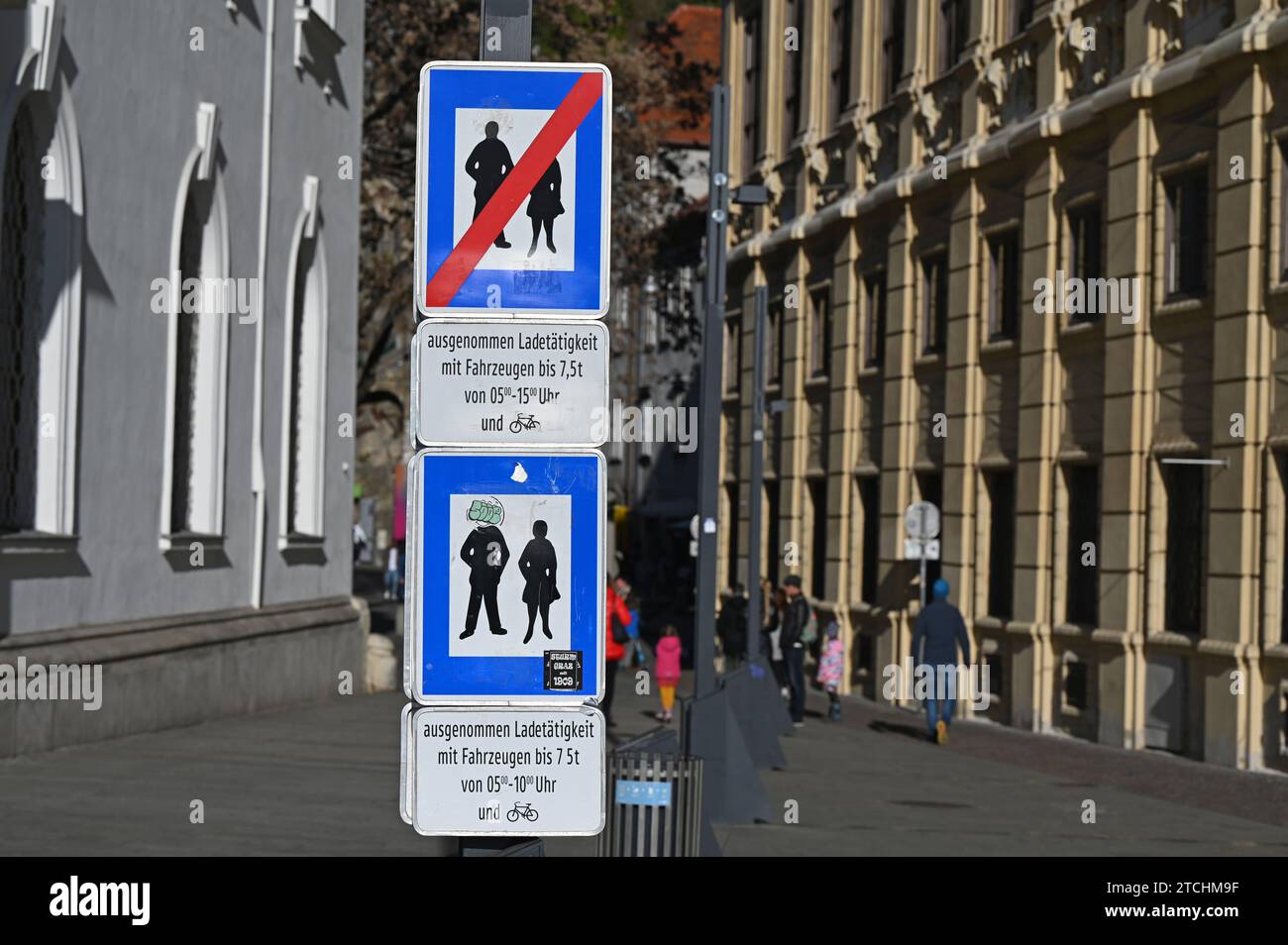 Beyond the Bed: The Sociology of the Graz WG