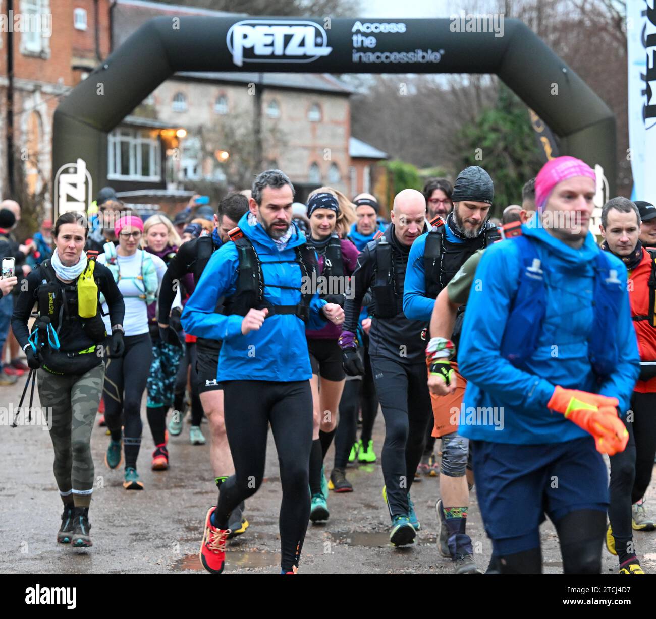 Mickleham, England. 13 December, 2023. Runners start the Centurian Running Winter Downs 200. A