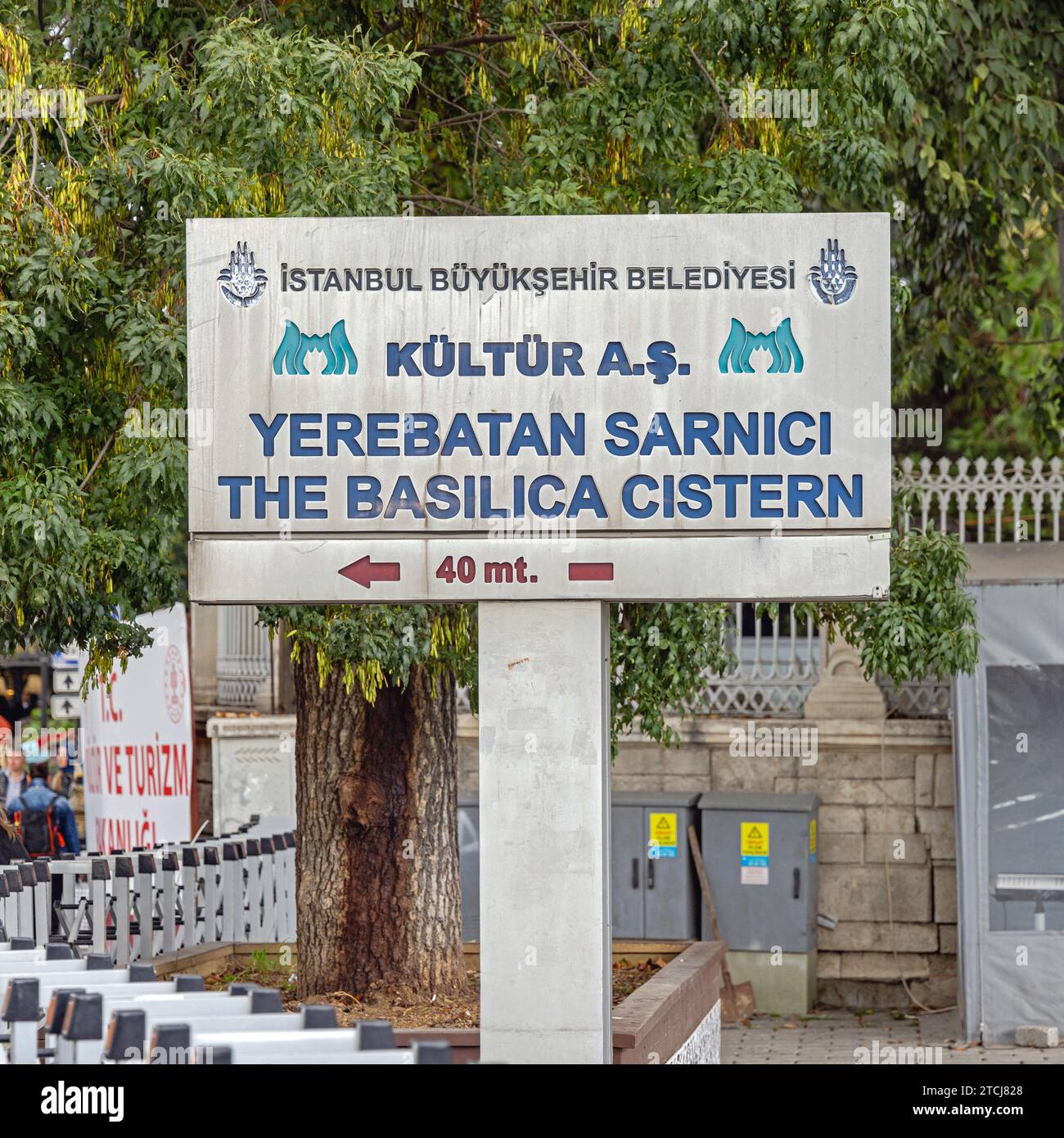 Istanbul, Turkey - October 18, 2023: Information Board Direction Arrow ...